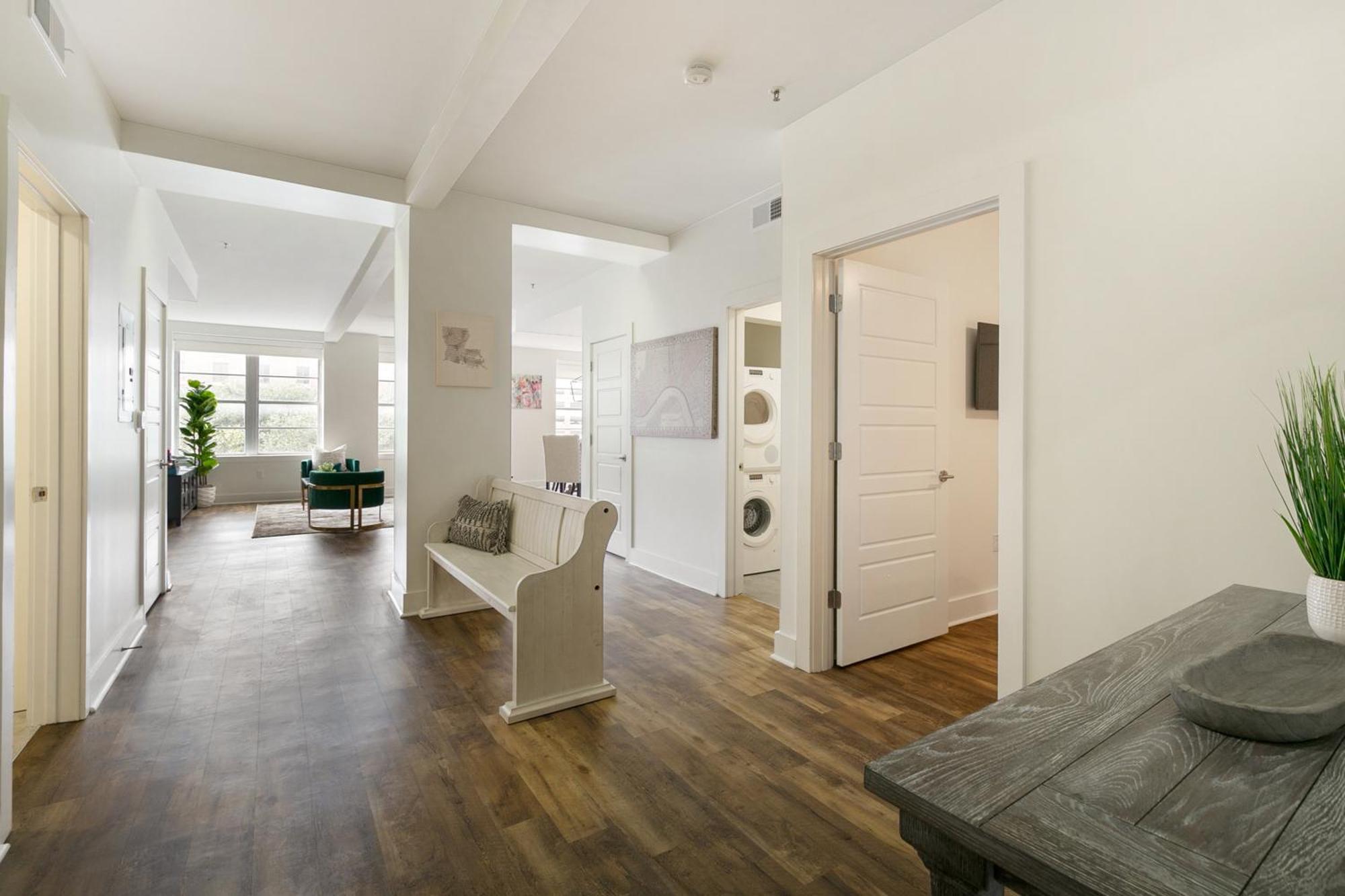 Apartment Festive 4br In The Heart Of Nola *