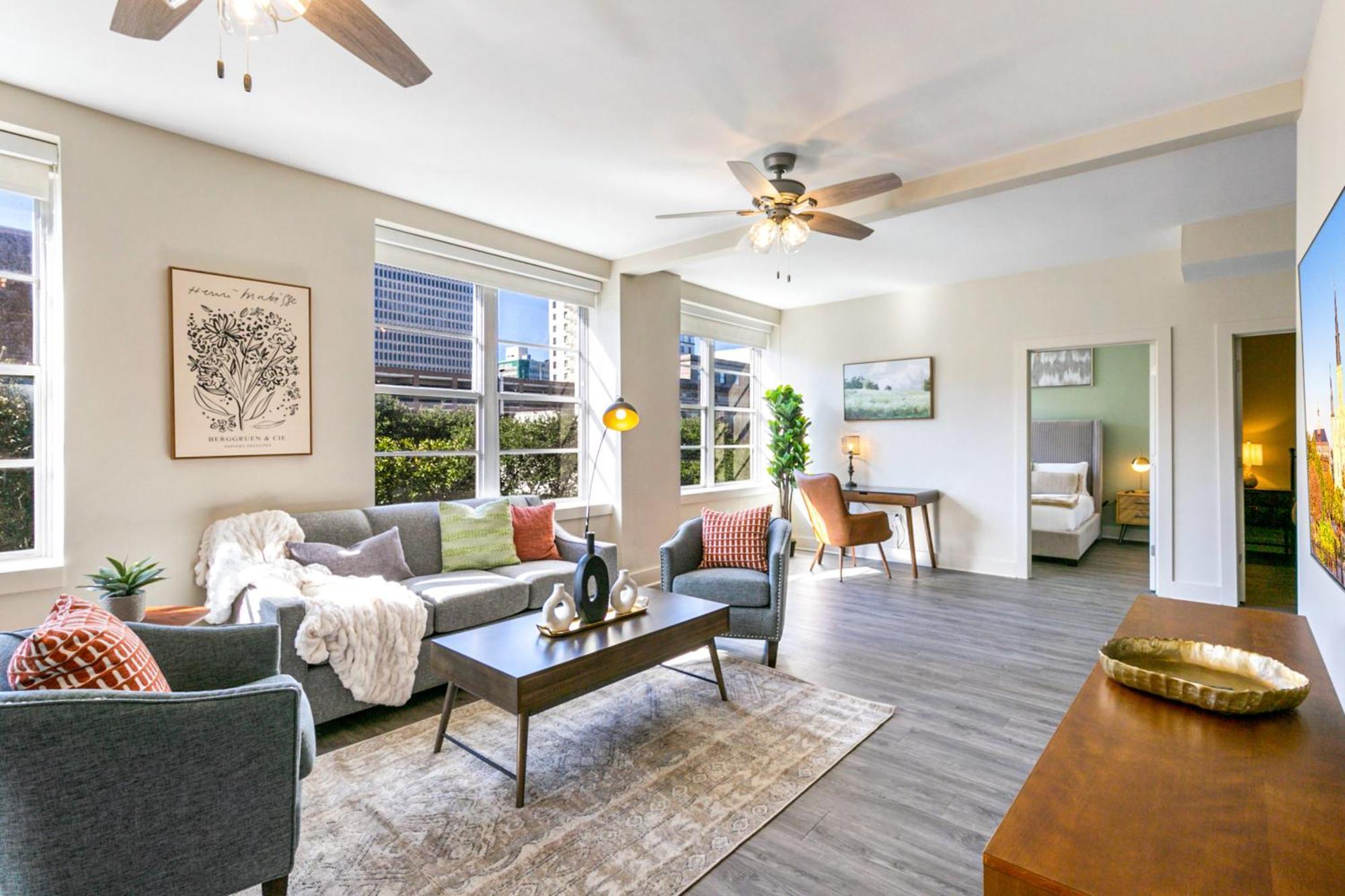 French Quarter Elegance 4-br Luxury Retreat In The Heart Of Nola Apartment *