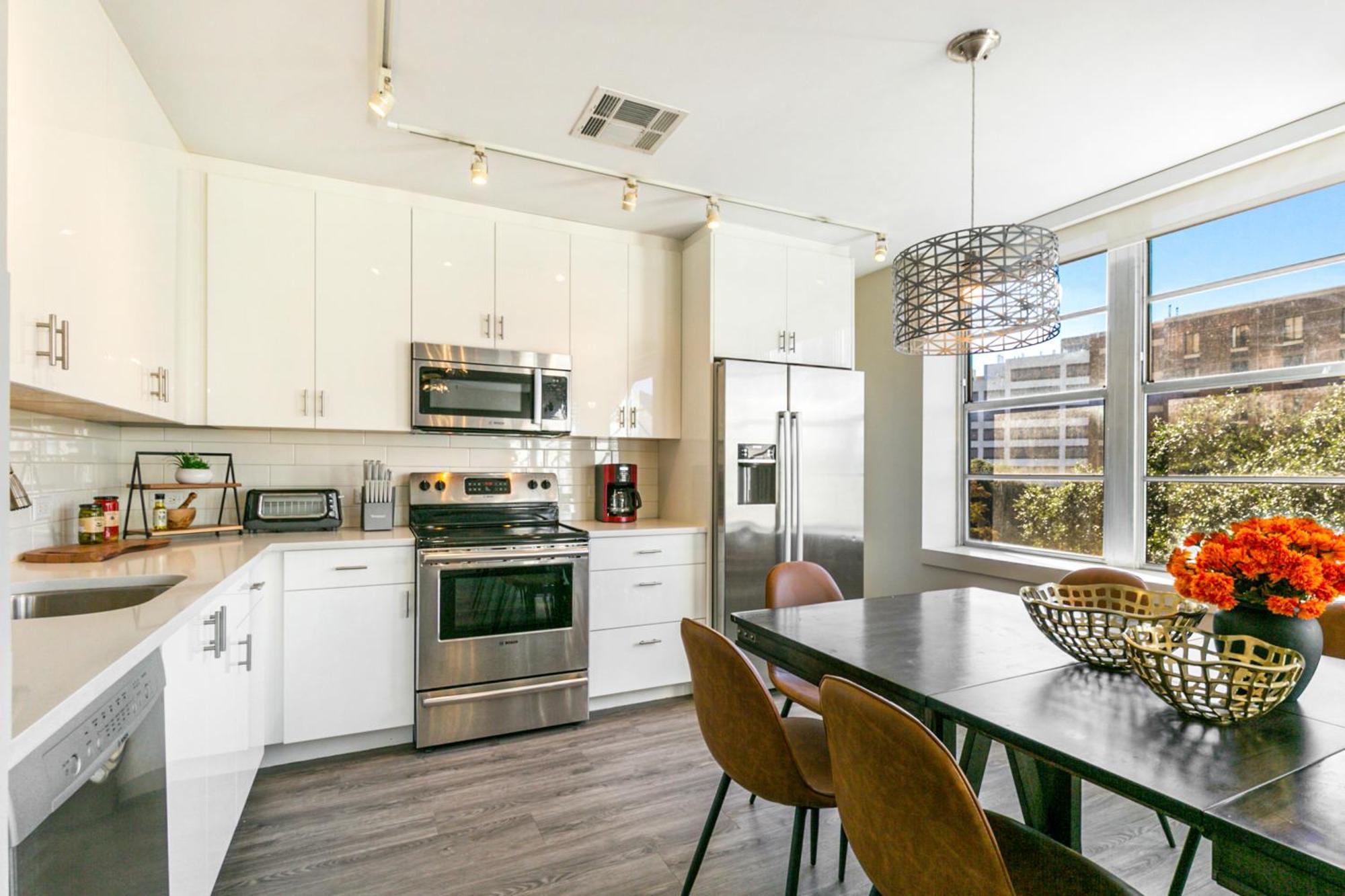 French Quarter Elegance 4-br Luxury Retreat In The Heart Of Nola Apartment New Orleans