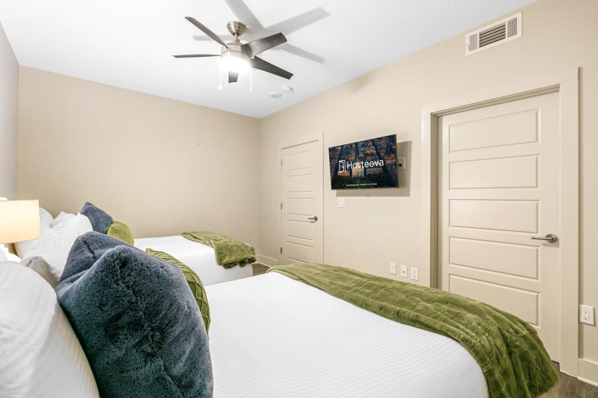 French Quarter Elegance 4-br Luxury Retreat In The Heart Of Nola Apartment