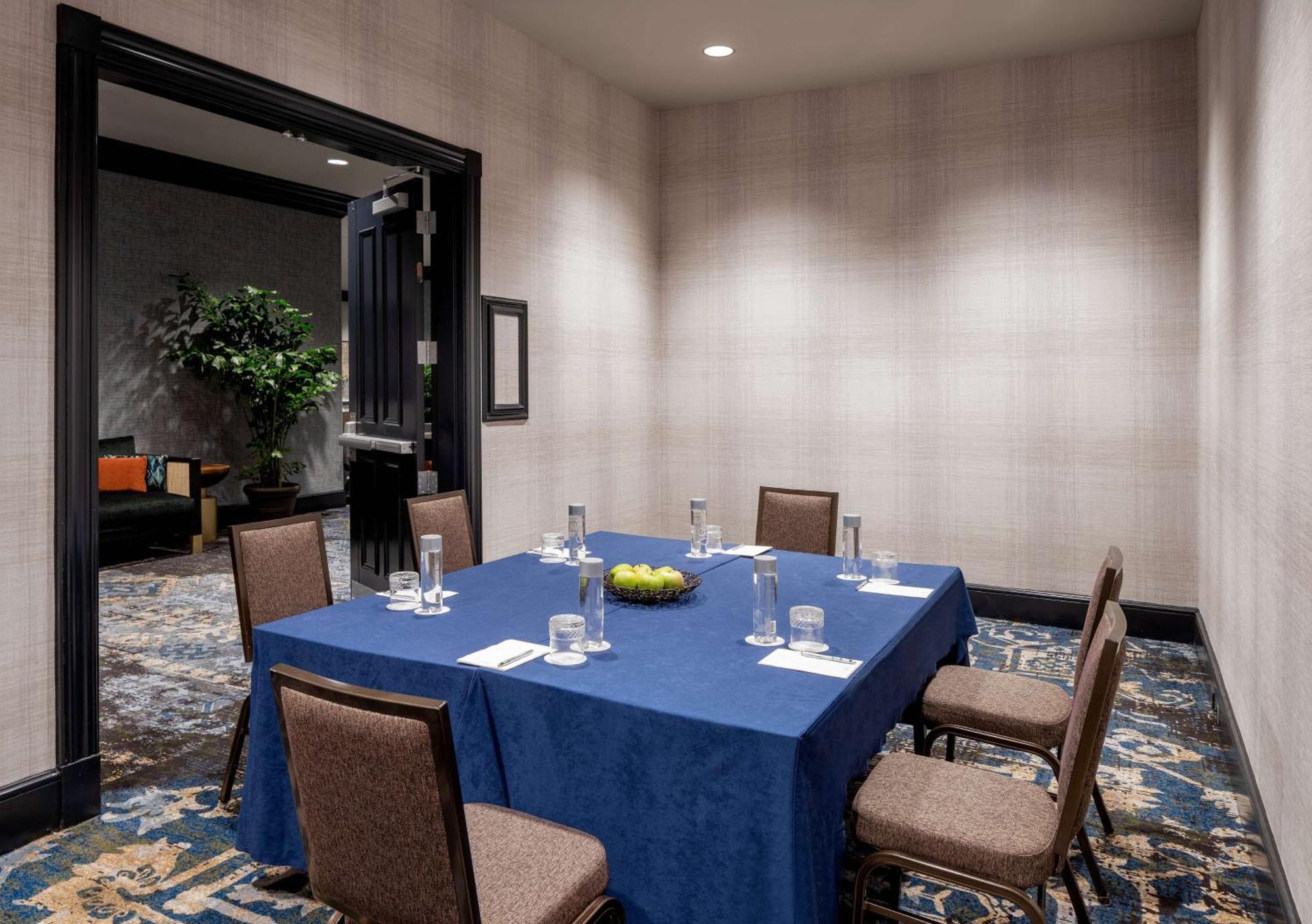 Hyatt Centric French Quarter 4* New Orleans