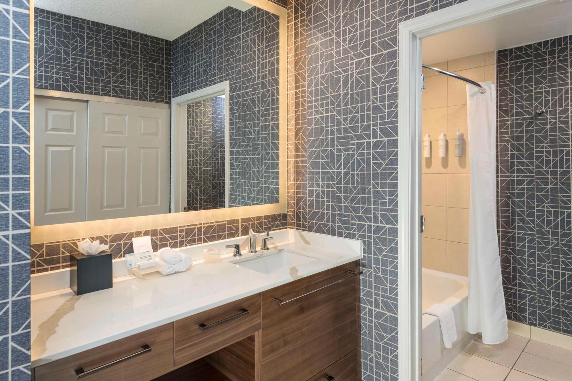 Homewood By Hilton 3*