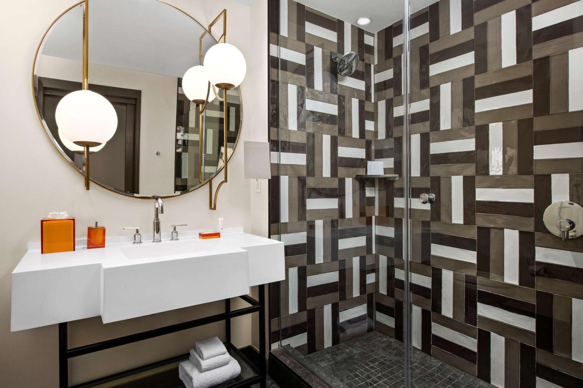 The Troubadour Hotel New Orleans