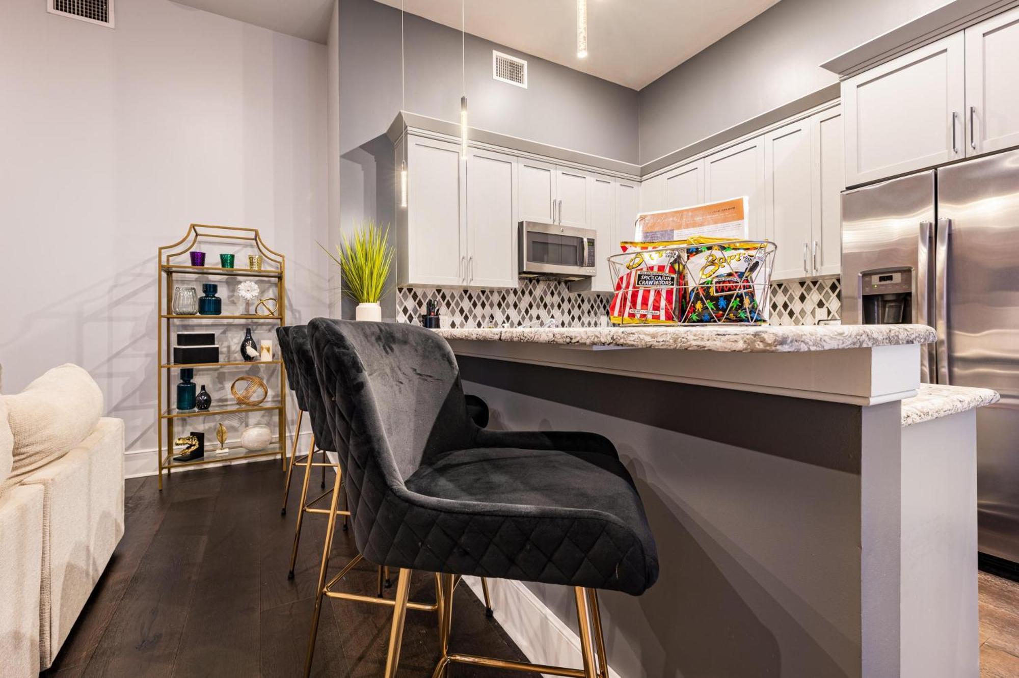 The Napoleon Apartment *