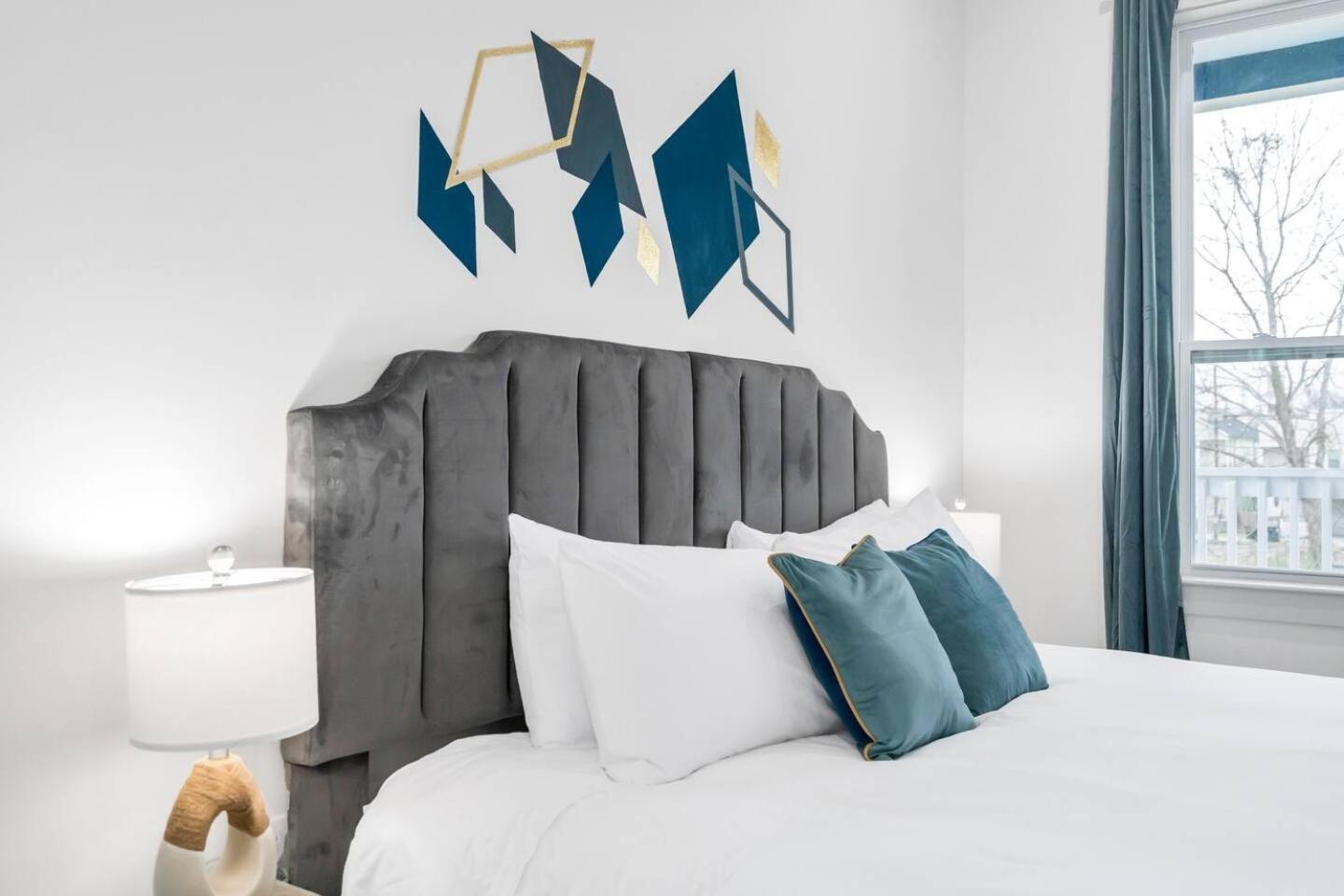 Mid-city 3 King Br W Fire Pit & Parking New Orleans