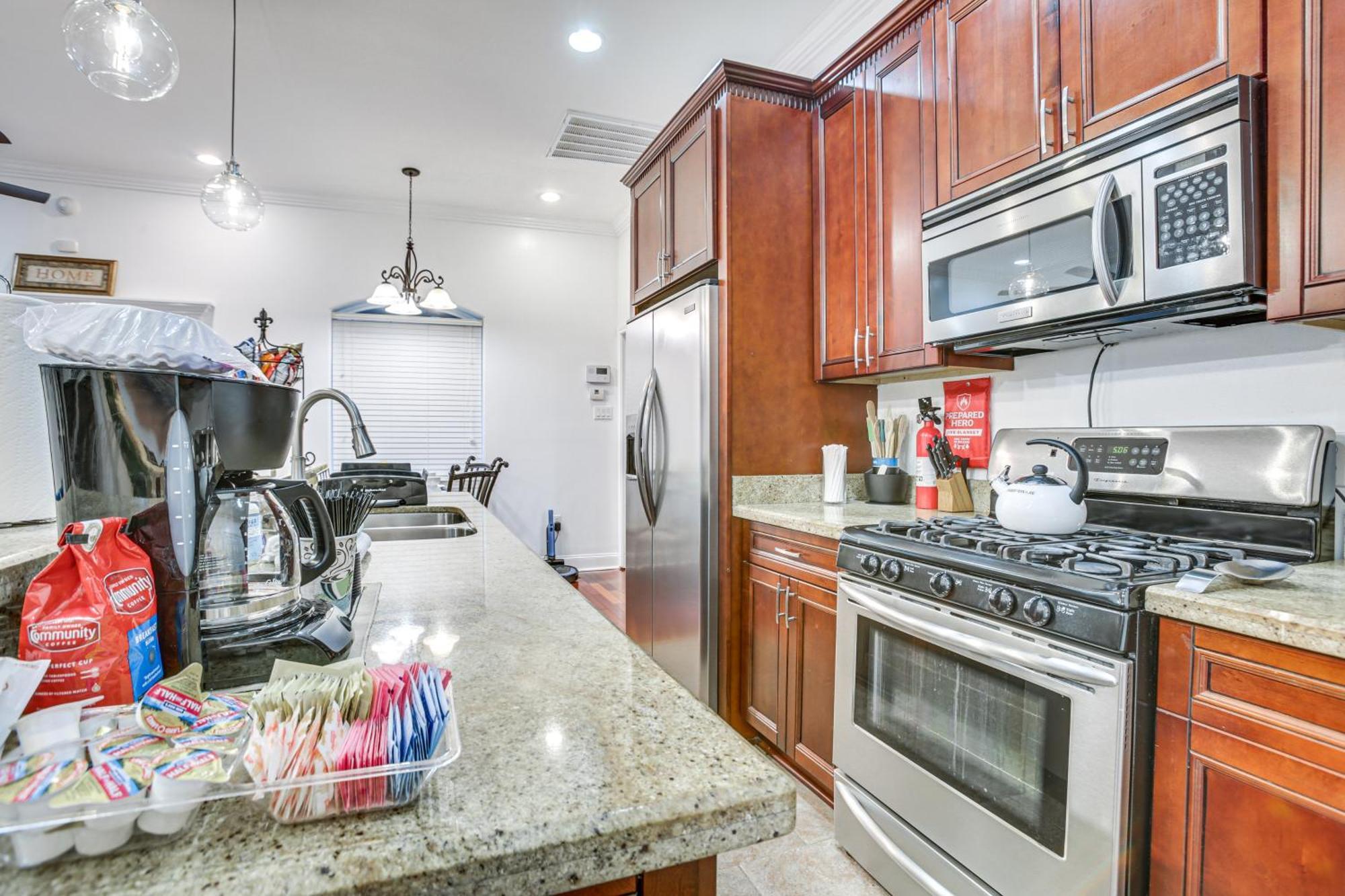 Holiday home 5 Mi To Bourbon St Nola With Fenced Yard! *