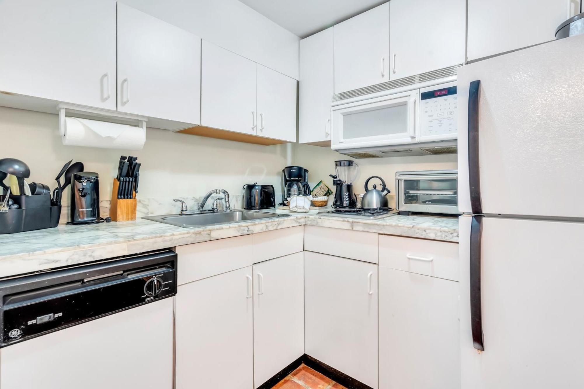 De L'eau Vive New Orleans