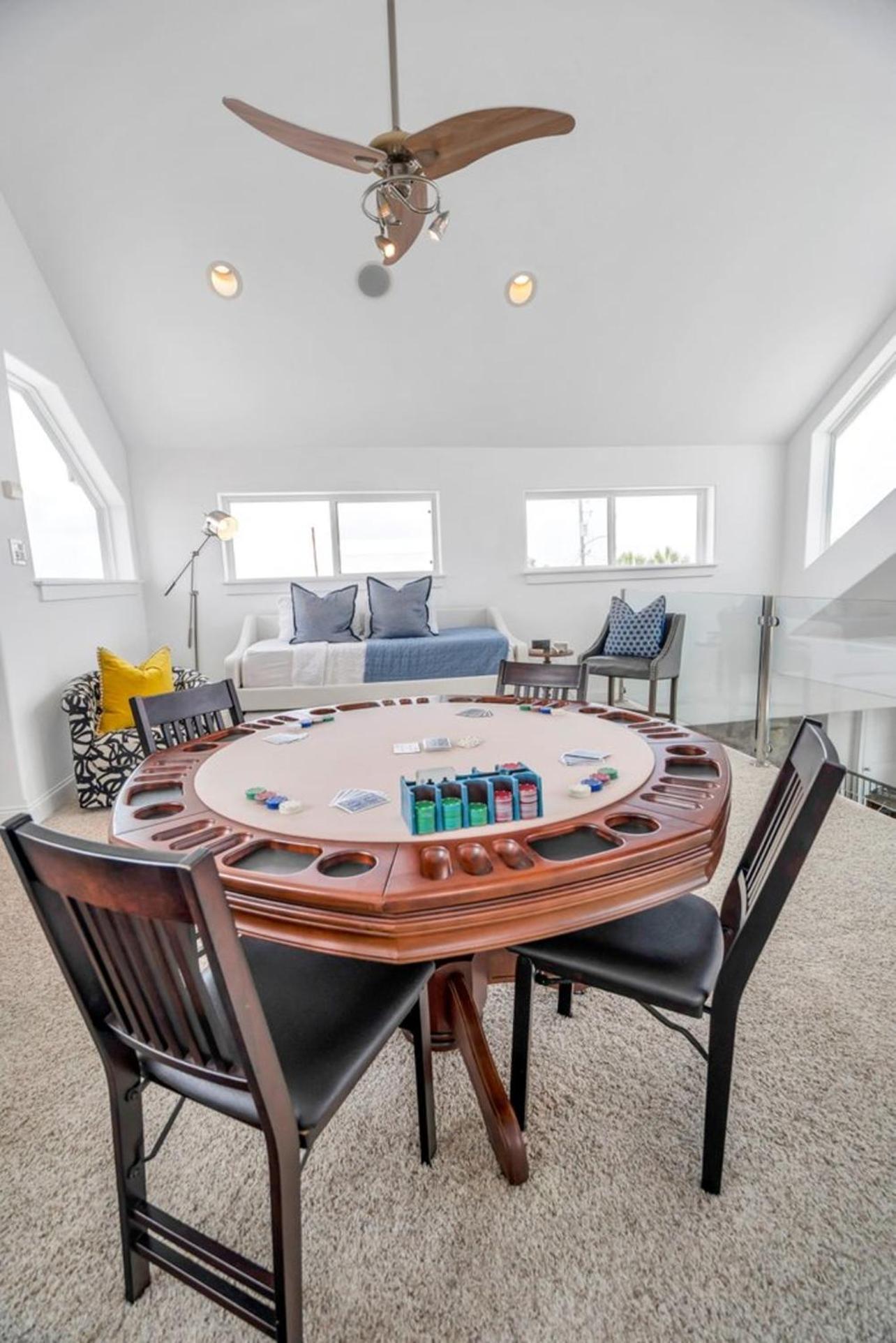 3 Bedroom W Pool Views -serenity At The New Orleans