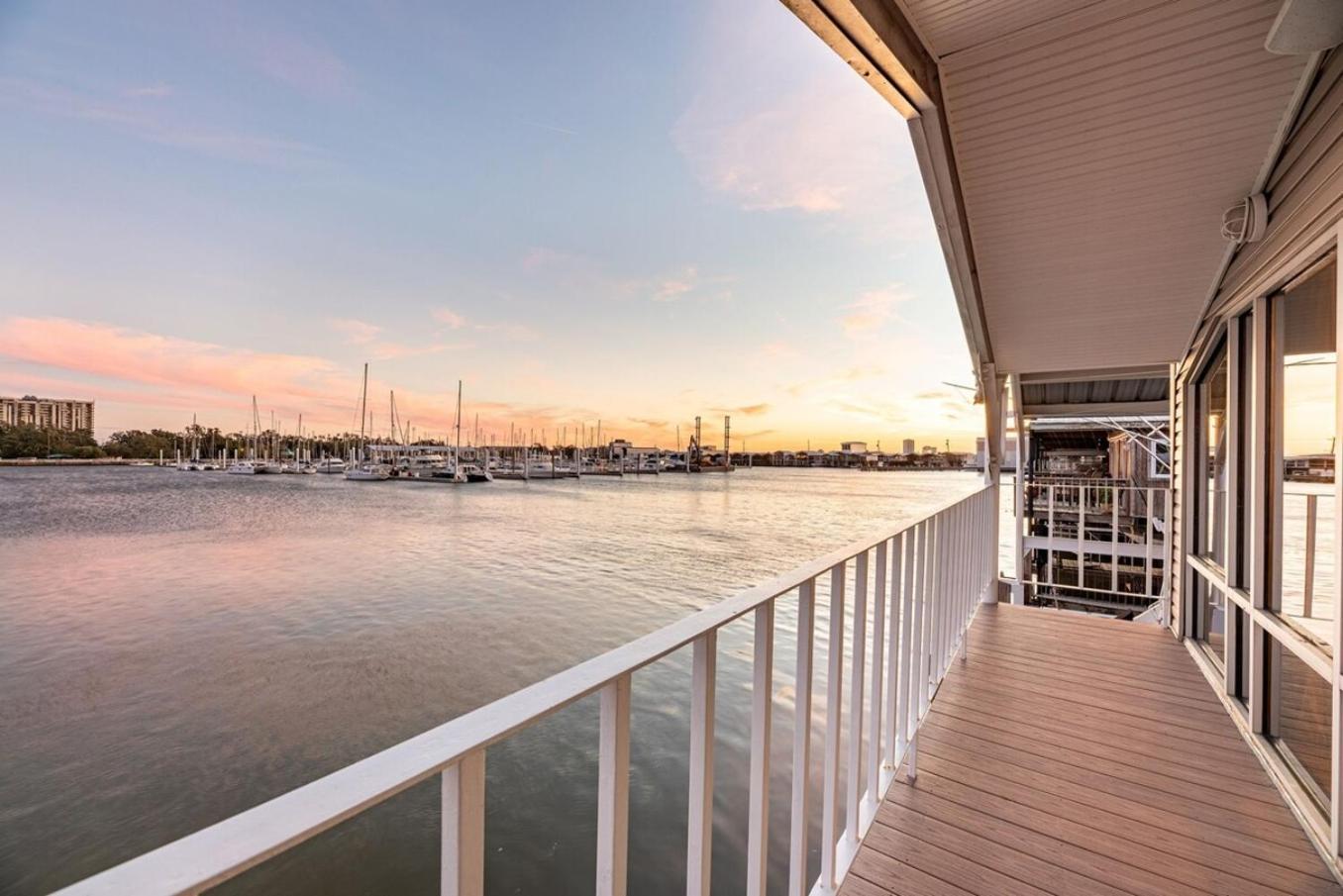 Holiday home 3 Bedroom W Pool Views -serenity At The *