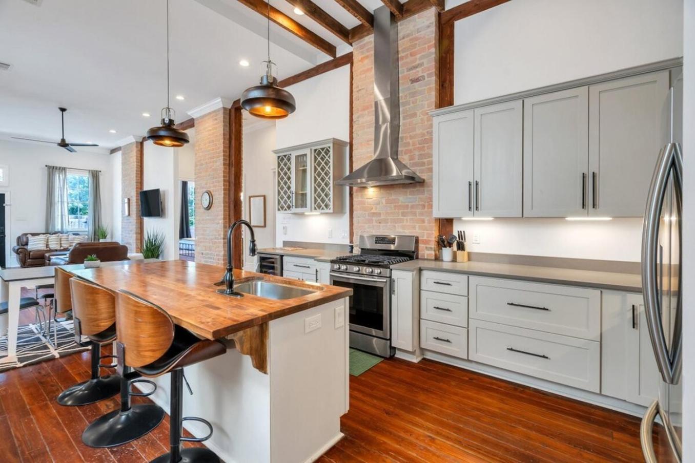 Treme W Plunge Pool & Arcade Games Holiday home *