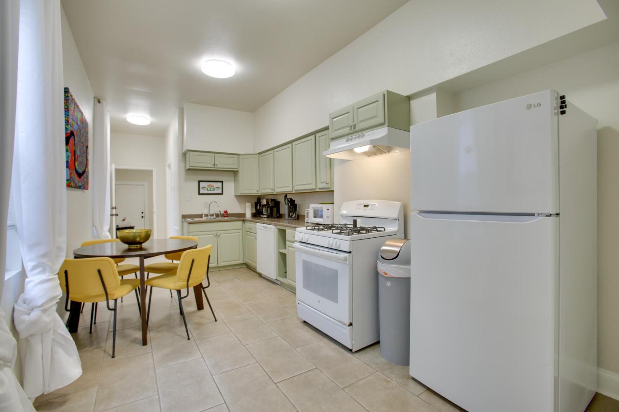 Nola Gem 3 Mi To French Quarter