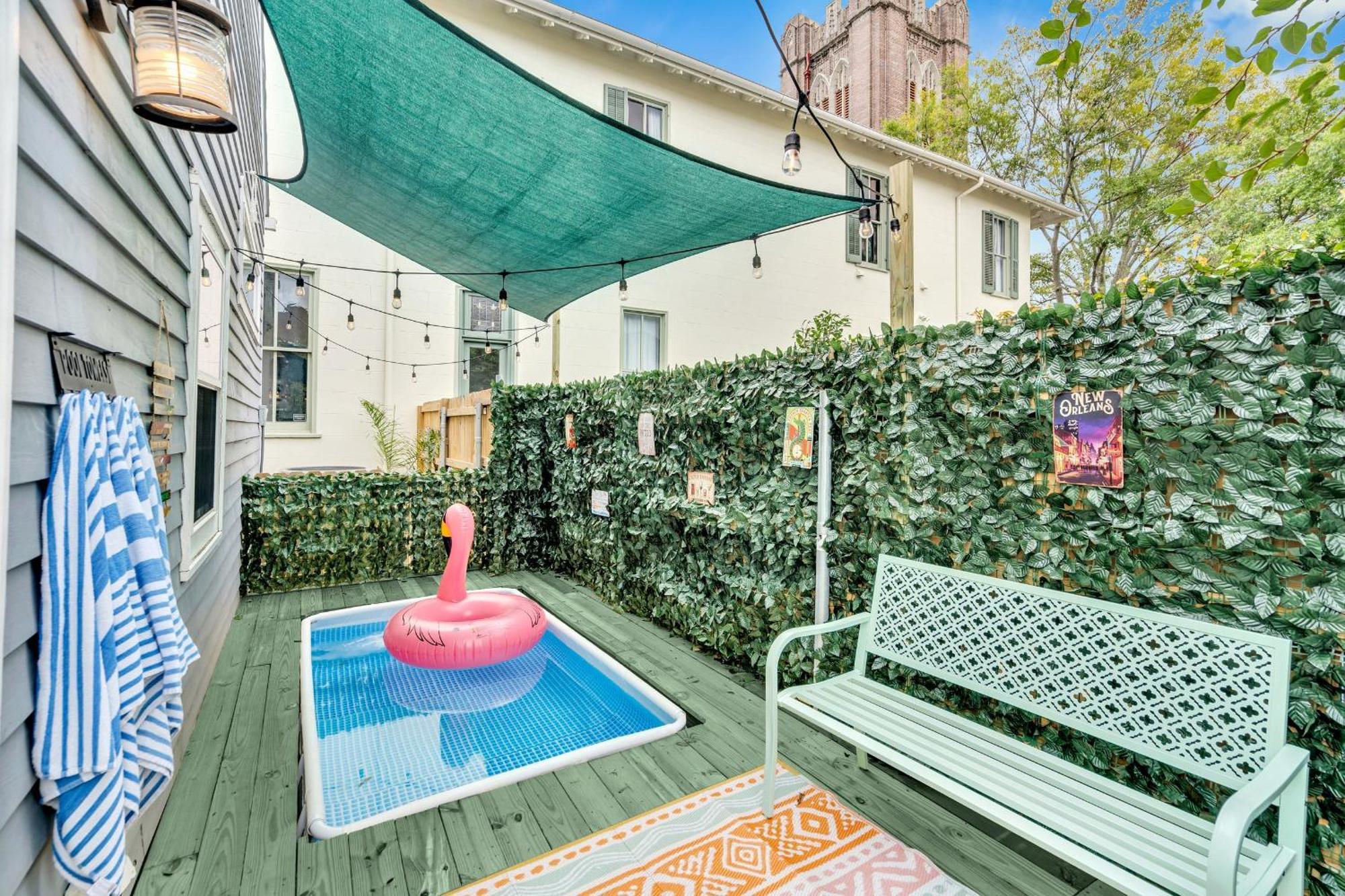 Treme W Plunge Pool & Arcade Games *
