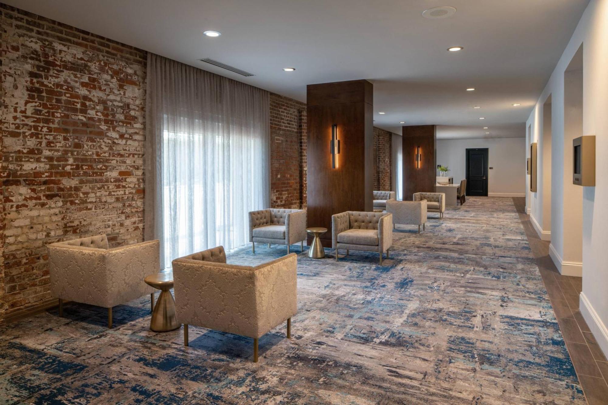 Marriott Warehouse Arts District Hotel New Orleans