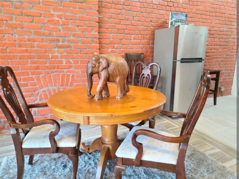 Penthouse Downtown - Walk To Fq! -4a New Orleans