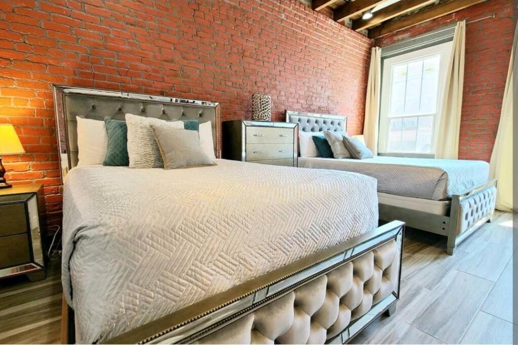 Penthouse Downtown - Walk To Fq! -4a *