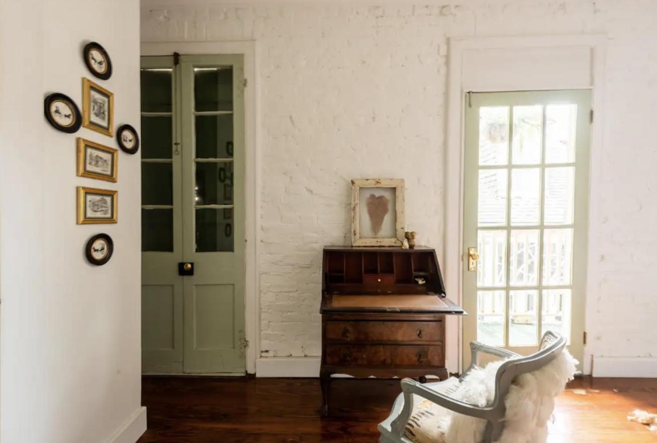 Apartment Chic Near The Lower French Quarter *