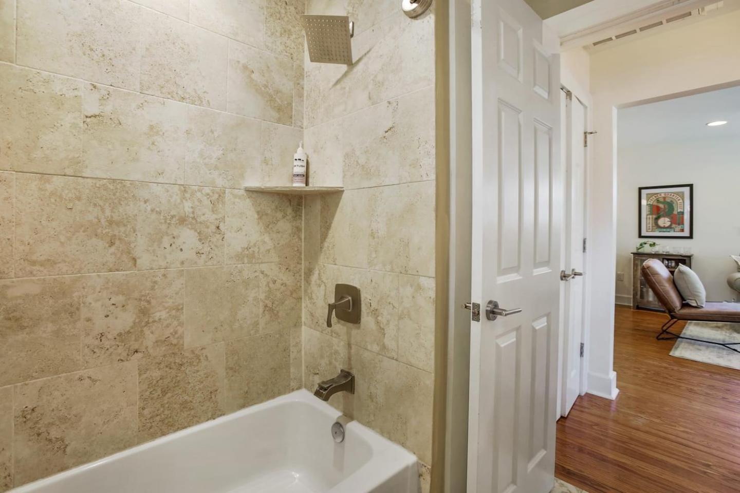 Charming W Huge Yard Near Bayoucity Park! New Orleans