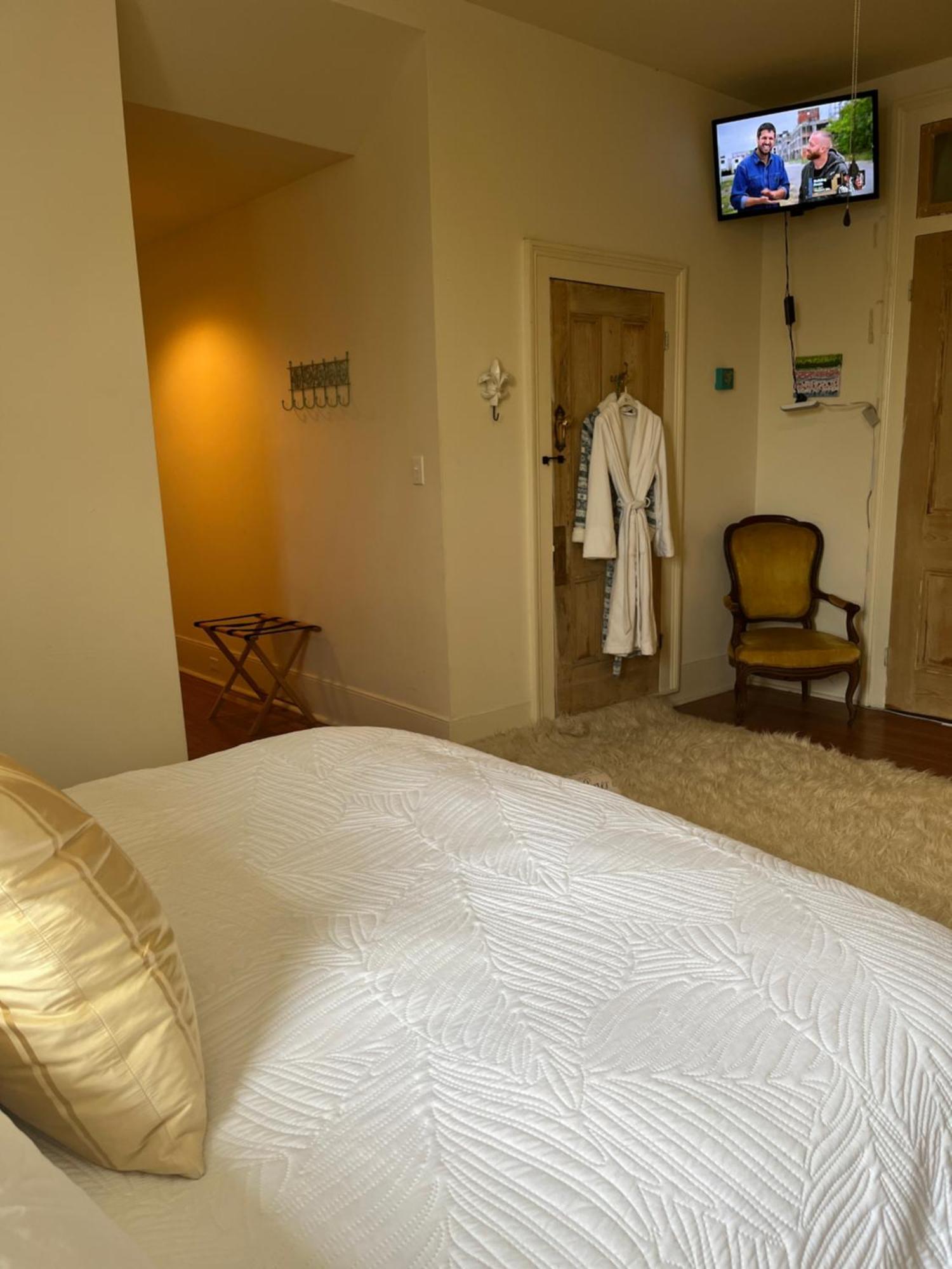 The Happy House Bed & Breakfast