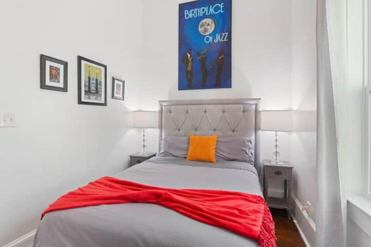 Freshly Renovated Near The French Quarter Holiday home *