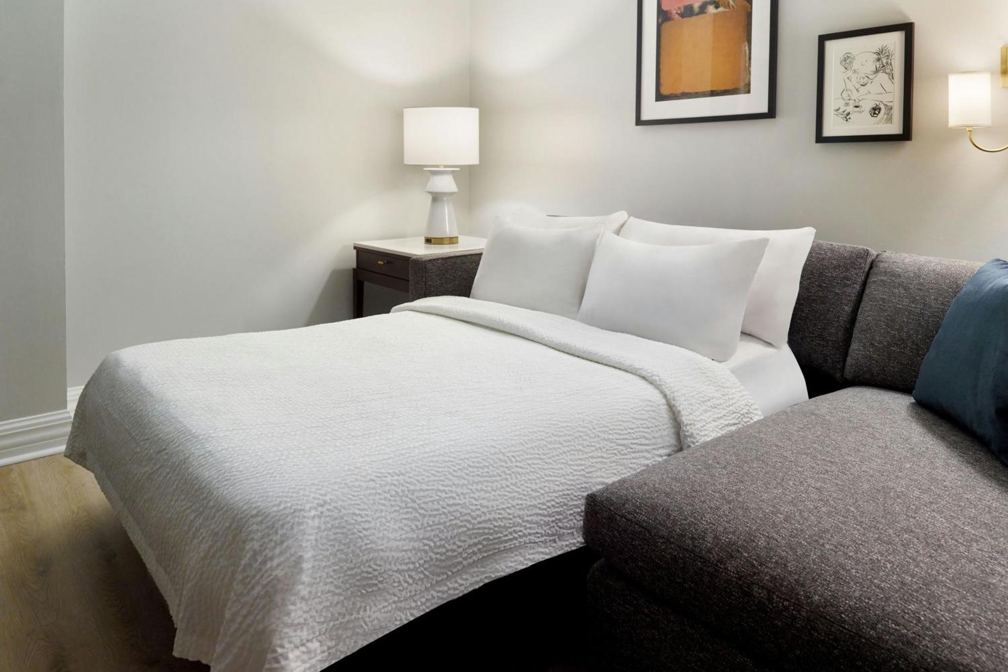 Courtyard By Marriott French Quarter/iberville Hotel New Orleans