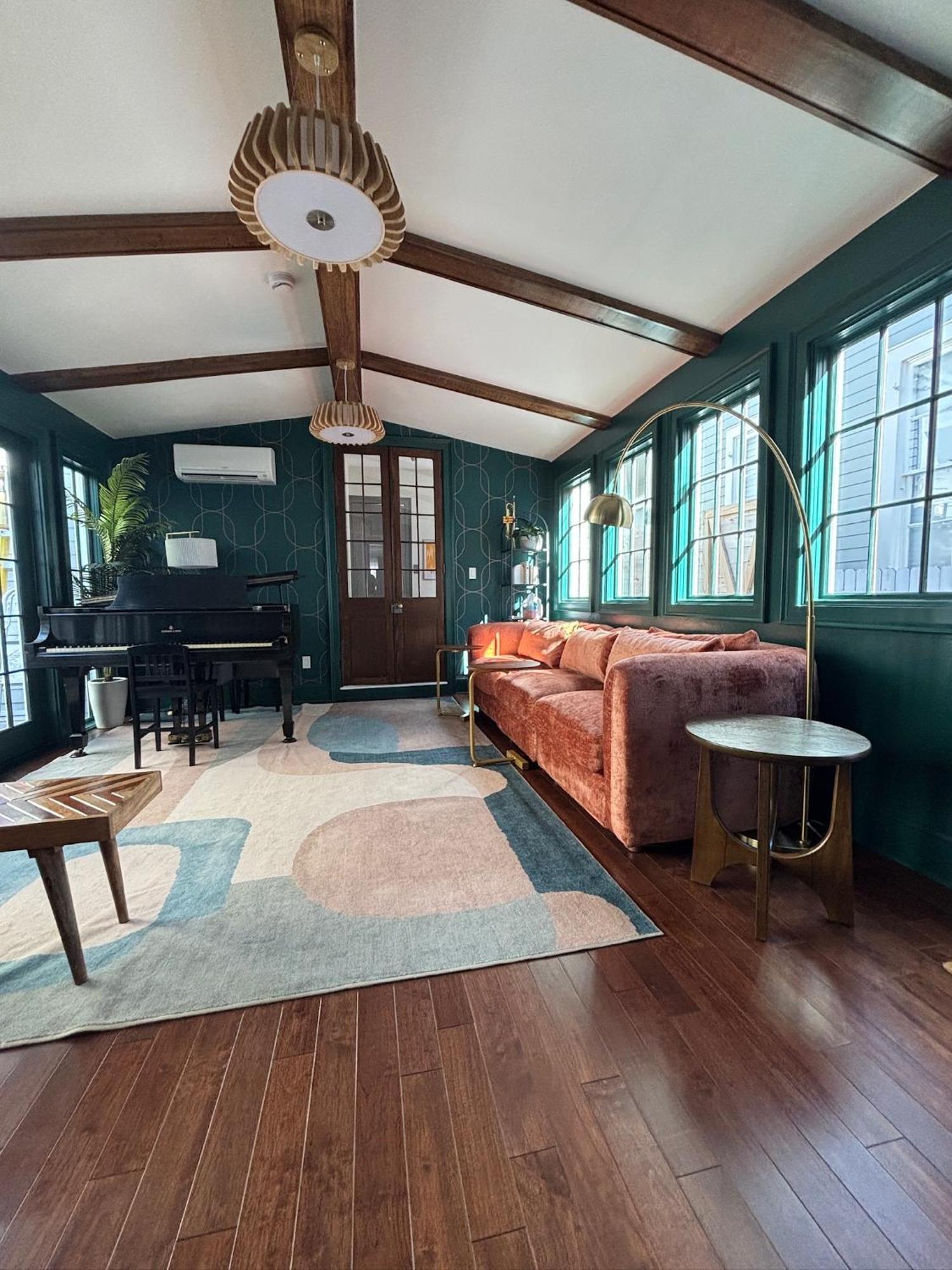Luxe Historic With Pool & Hot Tub Holiday home New Orleans