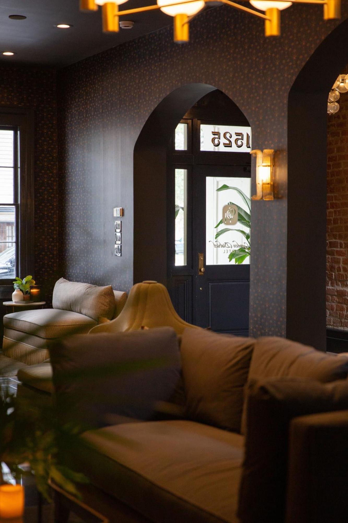 Hotel Garden District 5*