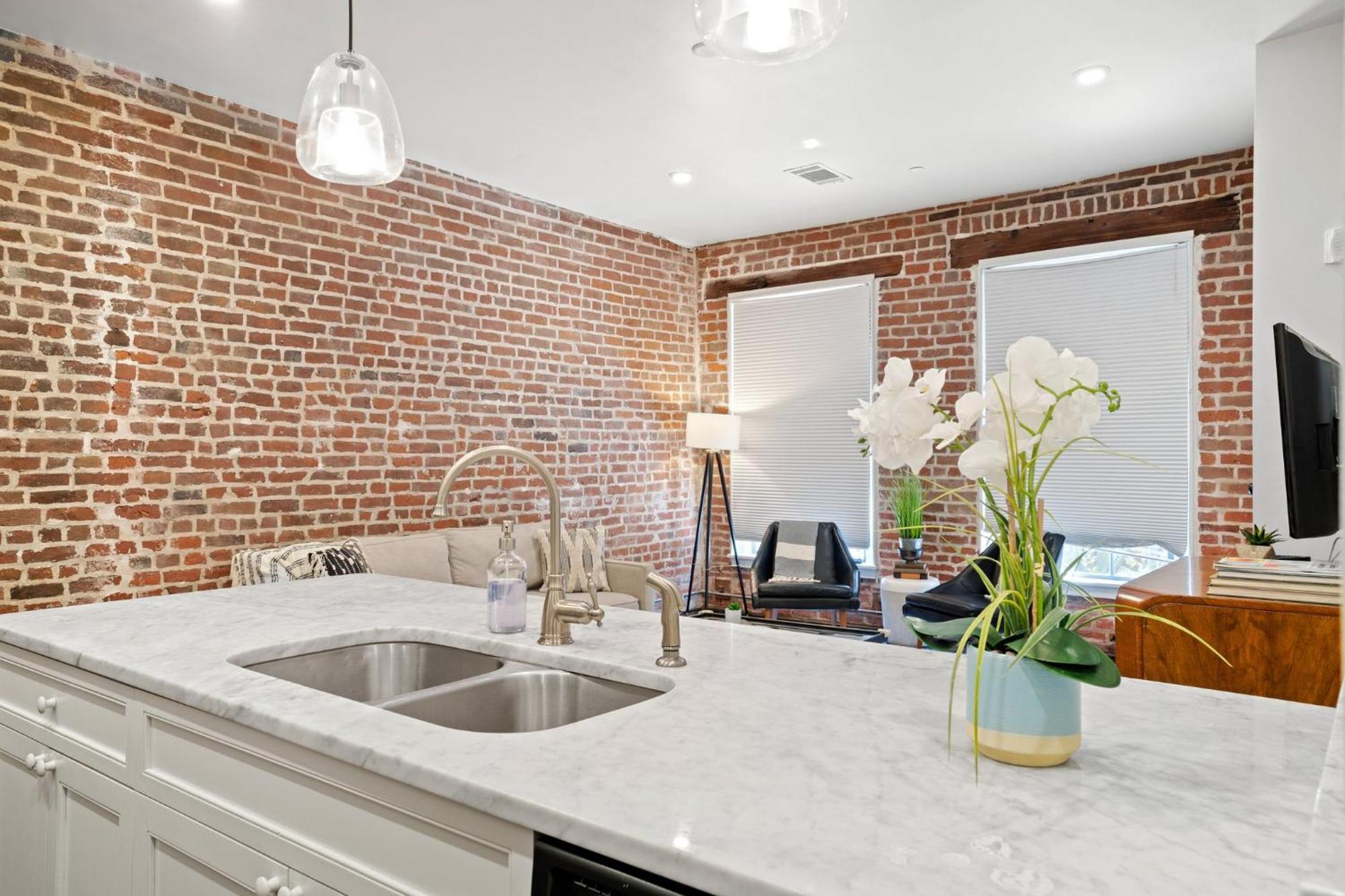 Charming Cbd 4br On Gravier Near Jazz & Dining New Orleans