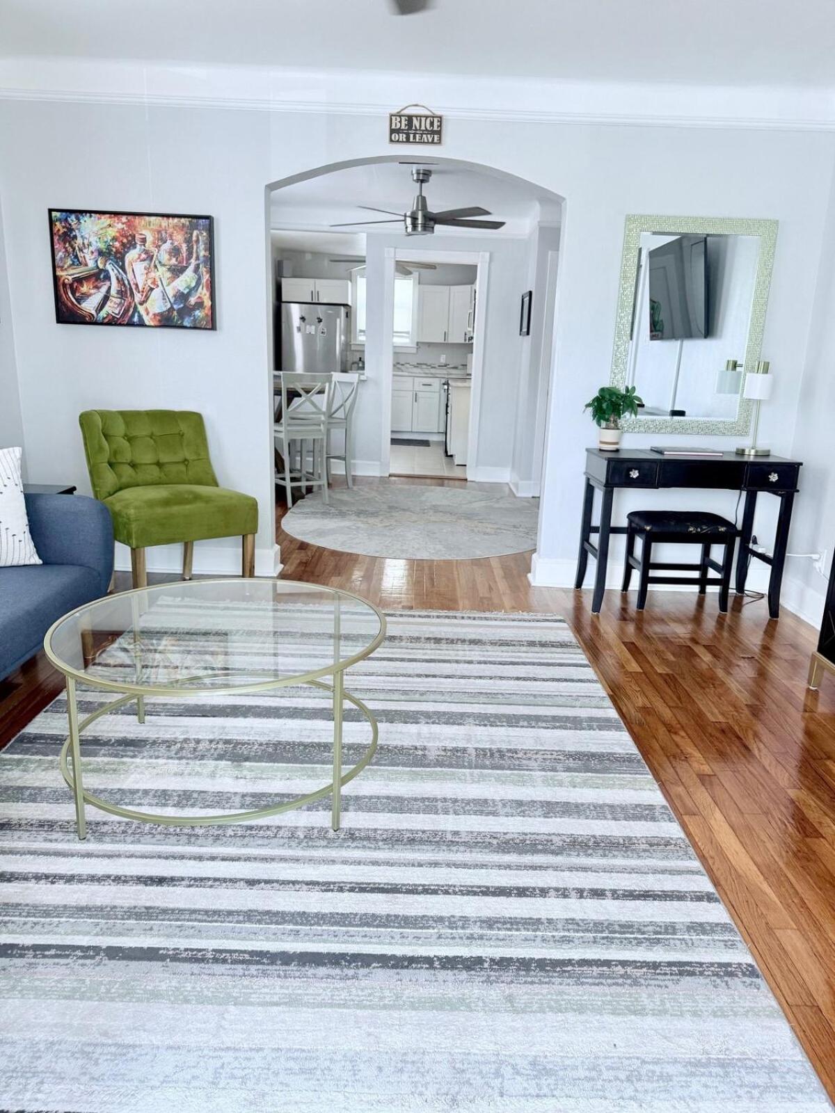 Renovated Charming 2br Close To French Quarter Apartment