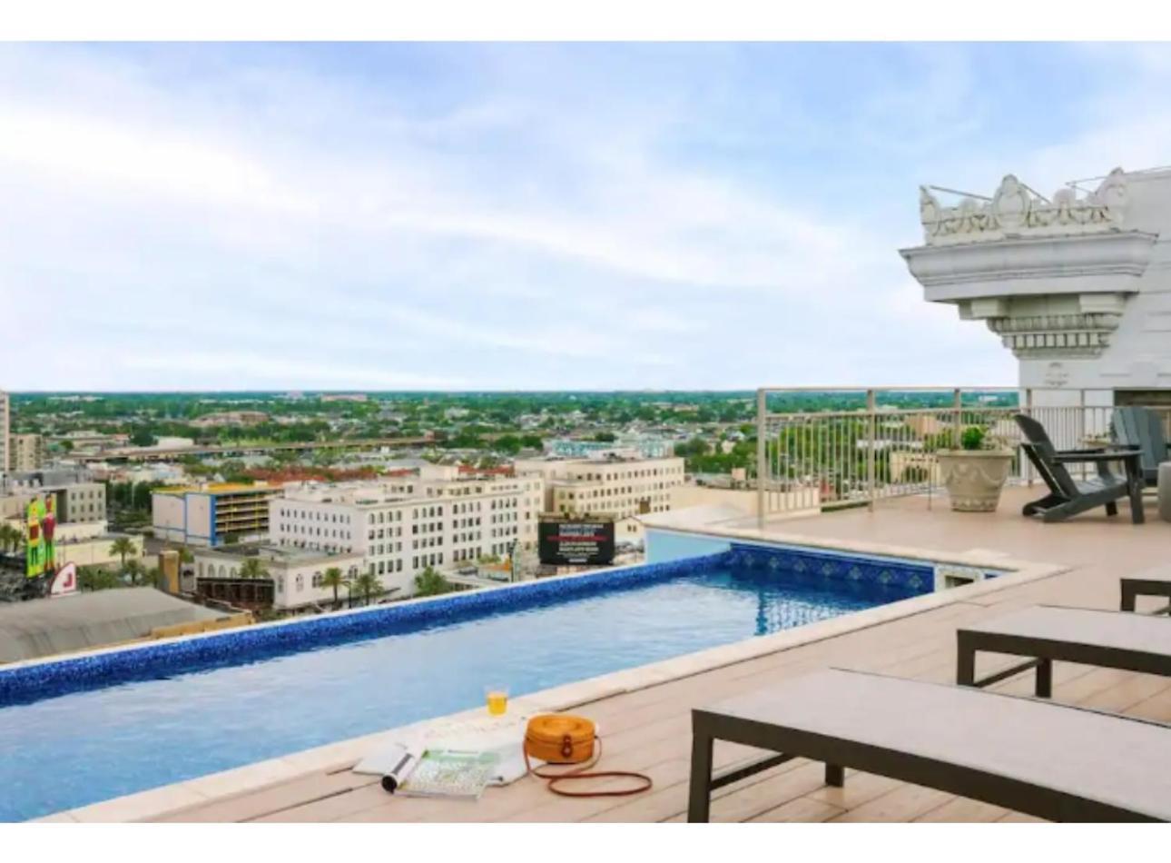 Aparthotel Amazing Beautiful View 2 Blocks To French Quarter, Small Rooftop Pool, Gym, Seanger Theater, Super Dome, And Bourbon St