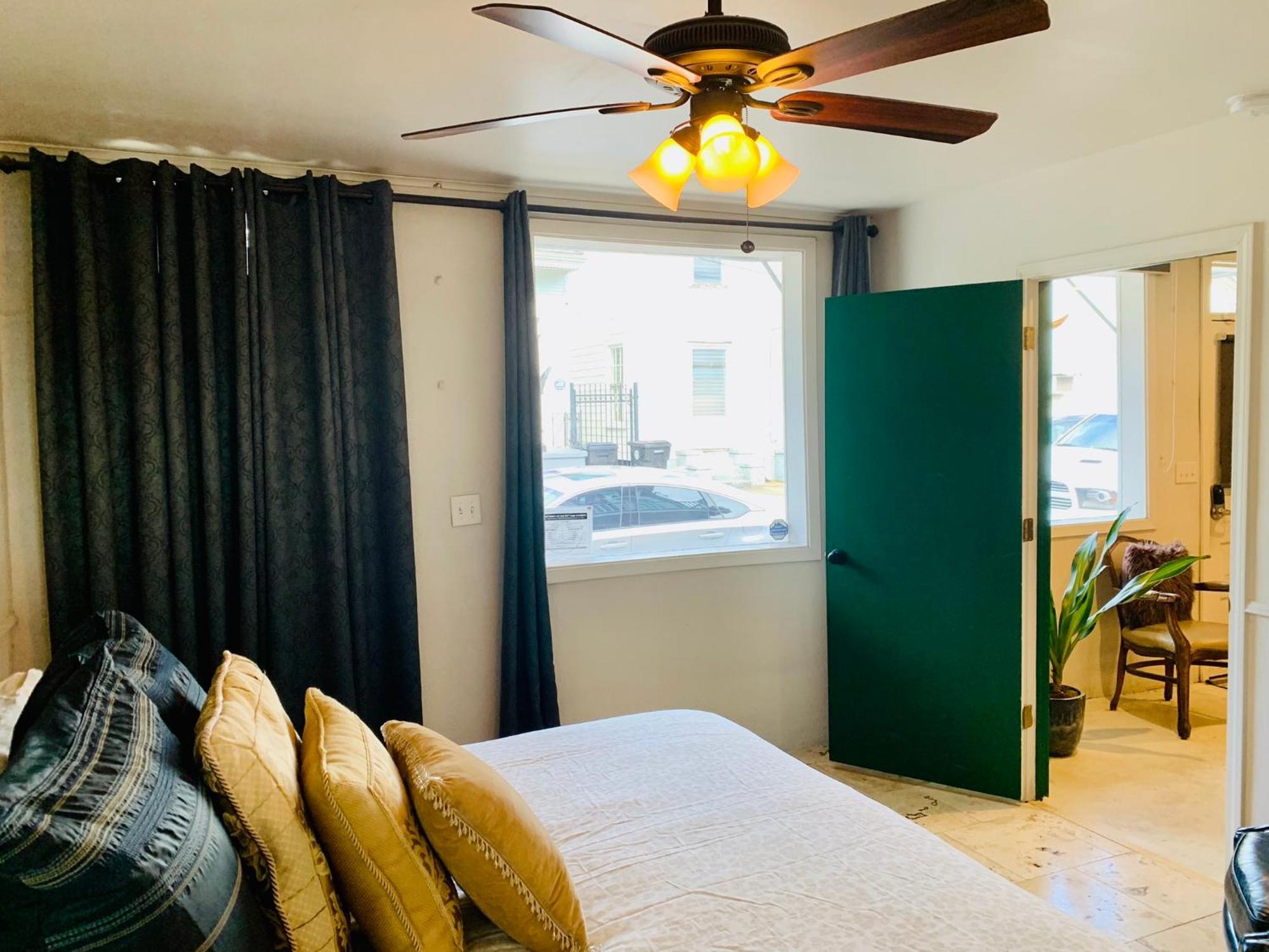 Hidden Jewel Btwn French Quarter & Frenchmen St New Orleans