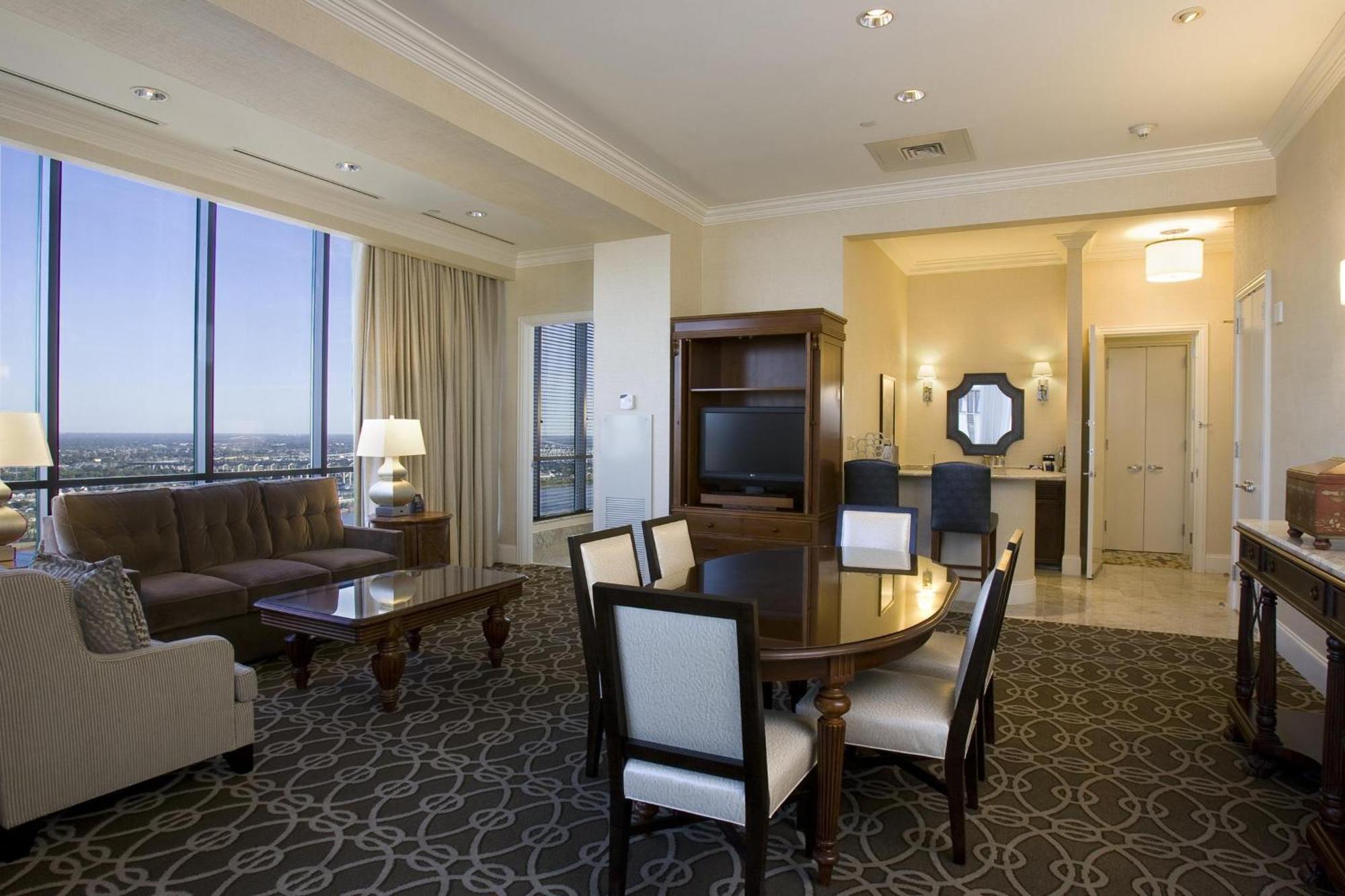 Hilton Riverside New Orleans