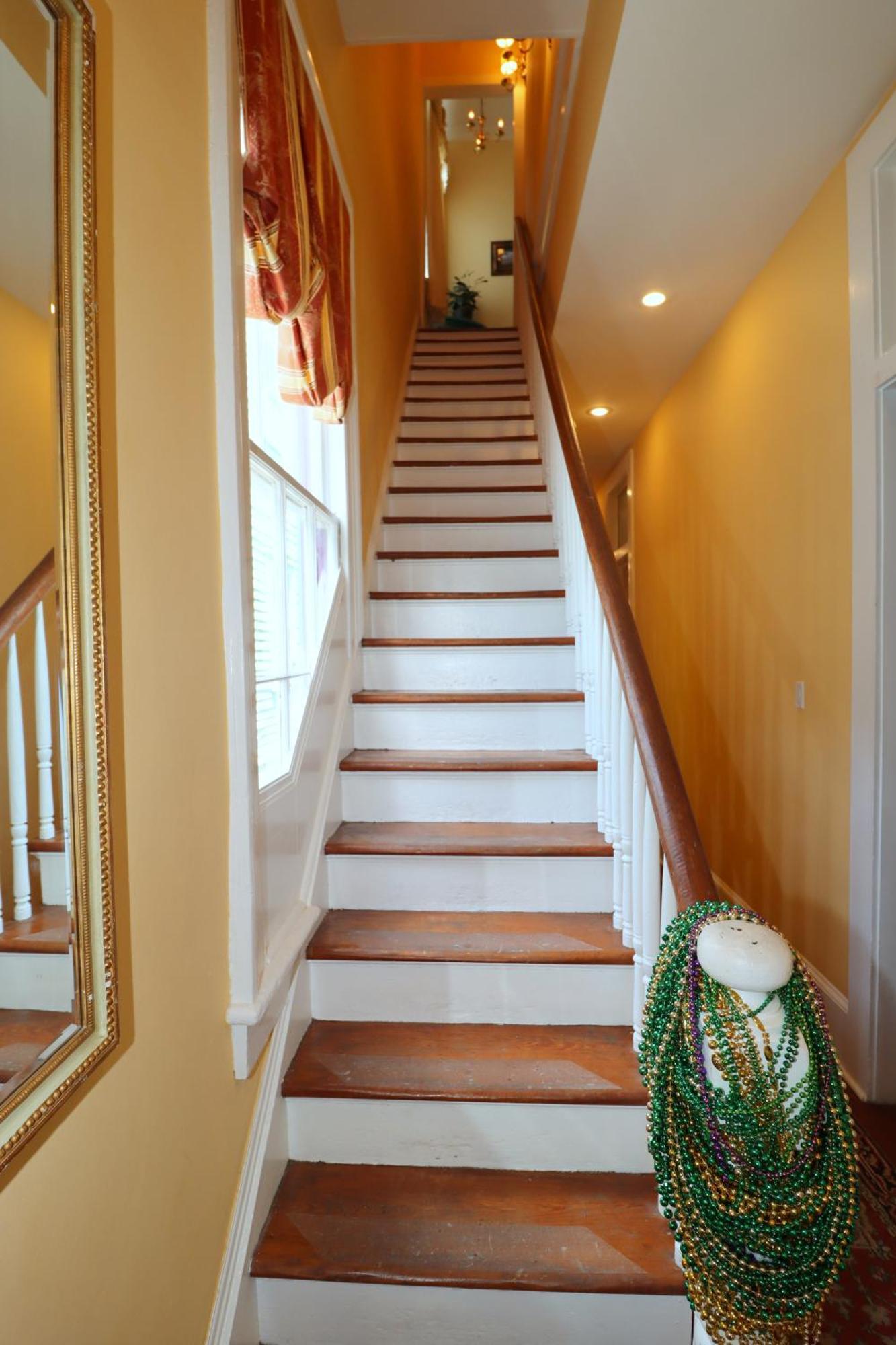 R&b - Award Winning (adults Only) 3* New Orleans