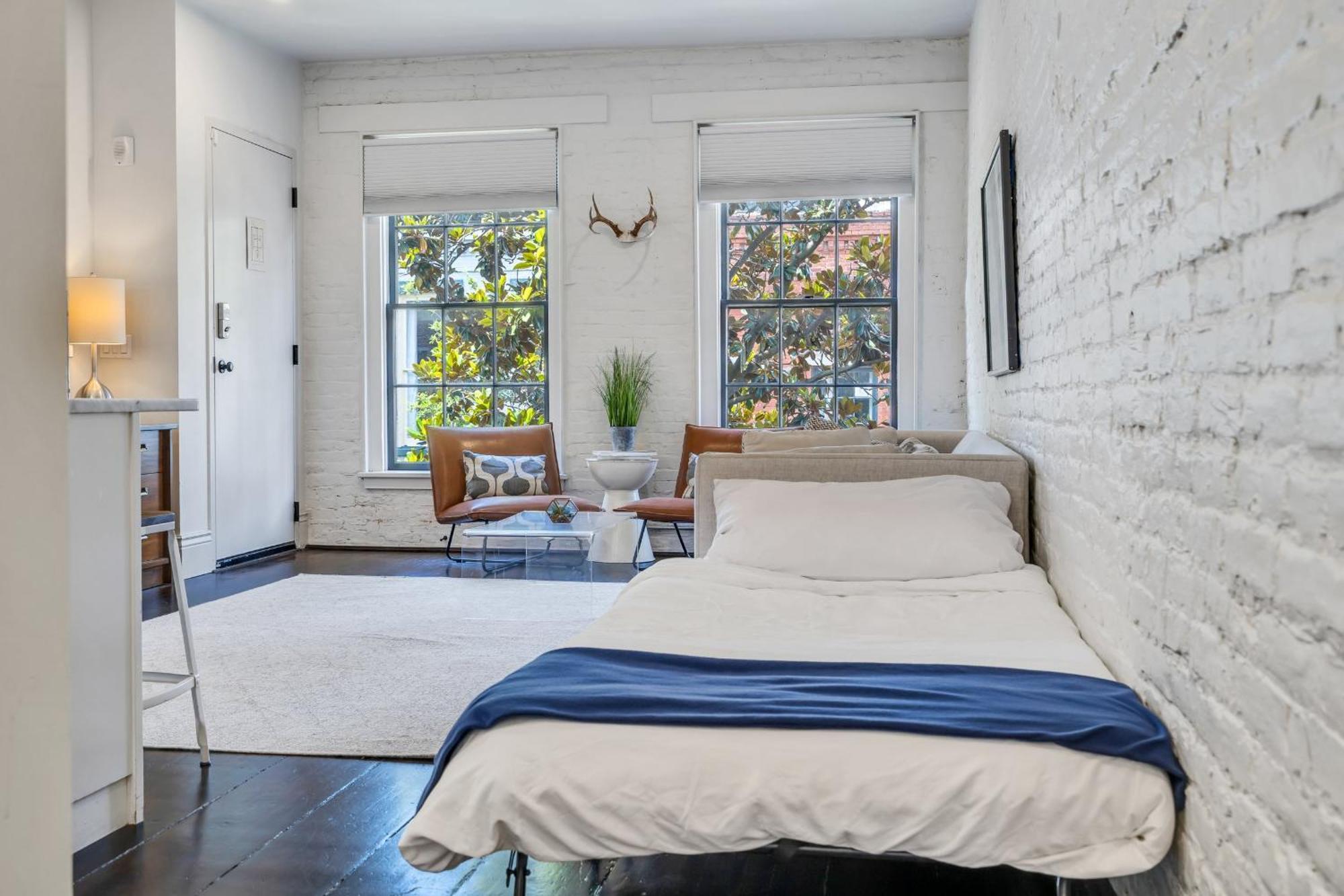 4-br Near Bourbon St * New Orleans