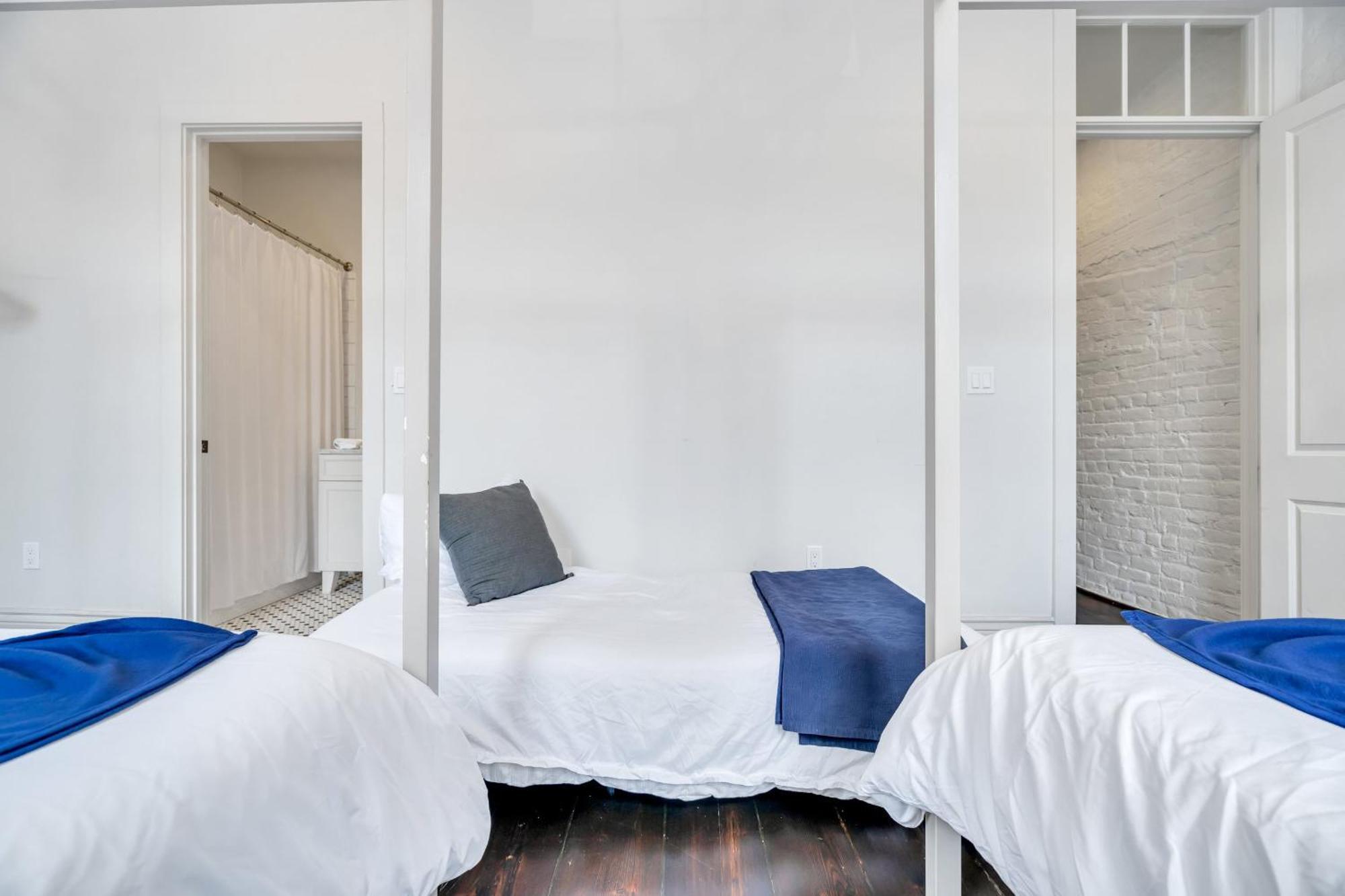 Hotel 4-br Near Bourbon St