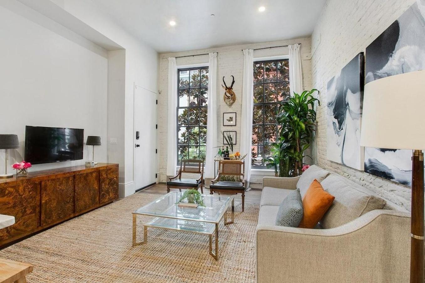 4-br Near Bourbon St *