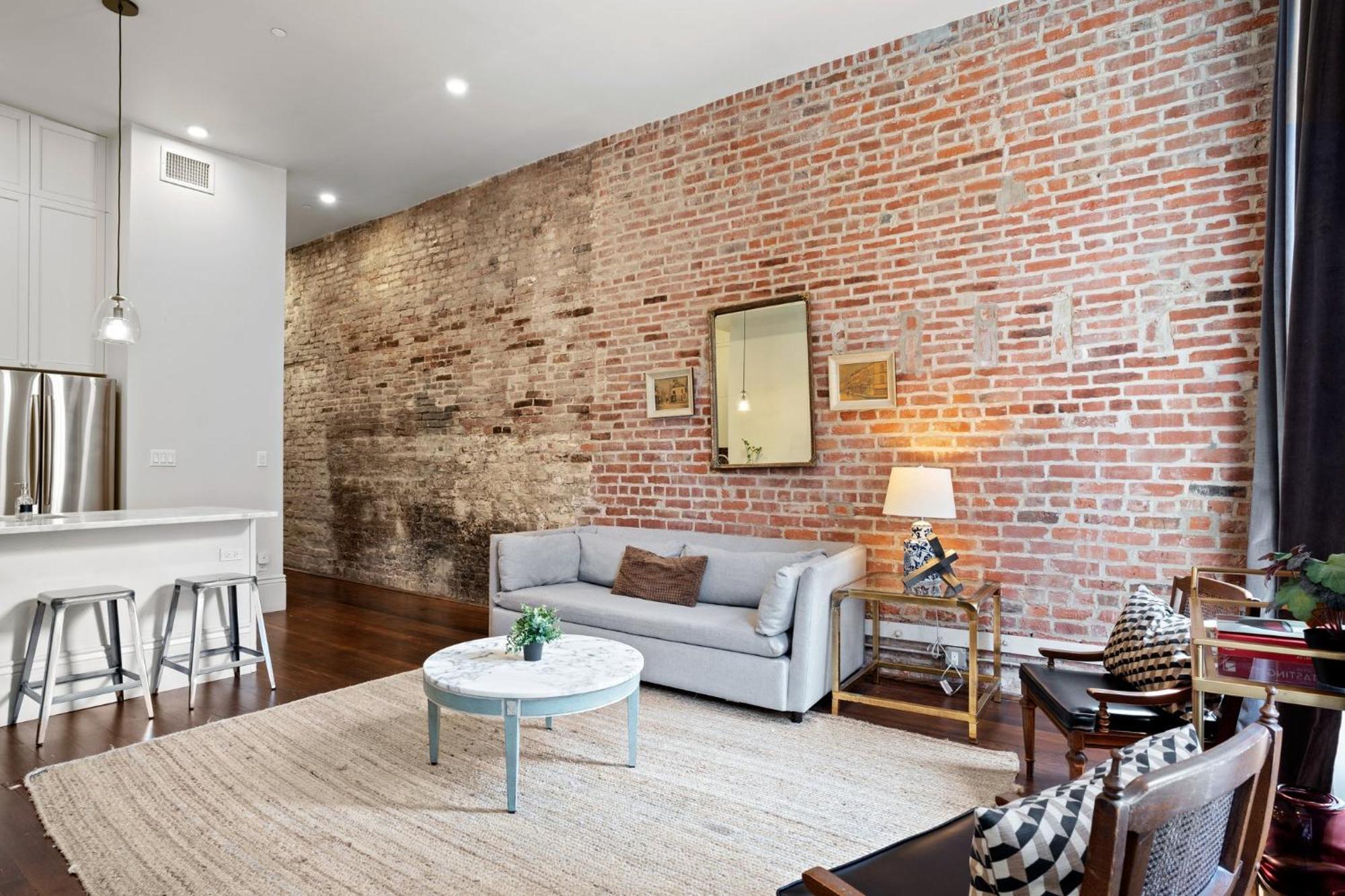 4-br Near Bourbon St * New Orleans