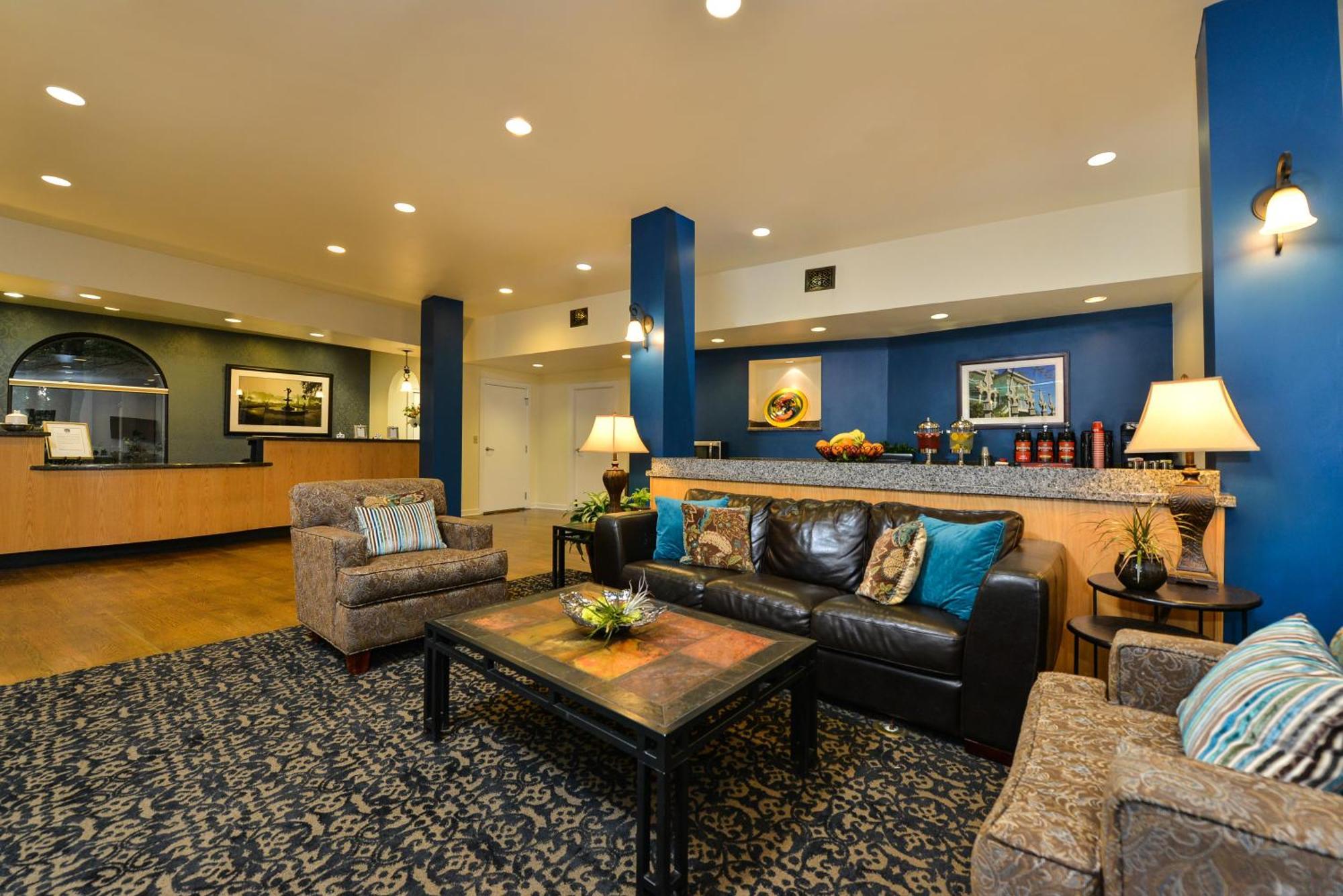 Hotel St Charles Inn, Superior