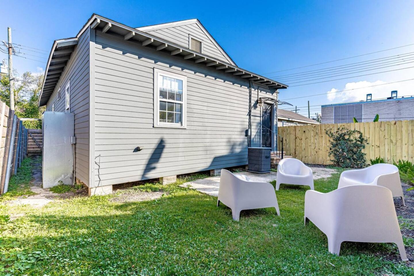 Uptown 3br W Fenced Yard Near Magazine * New Orleans