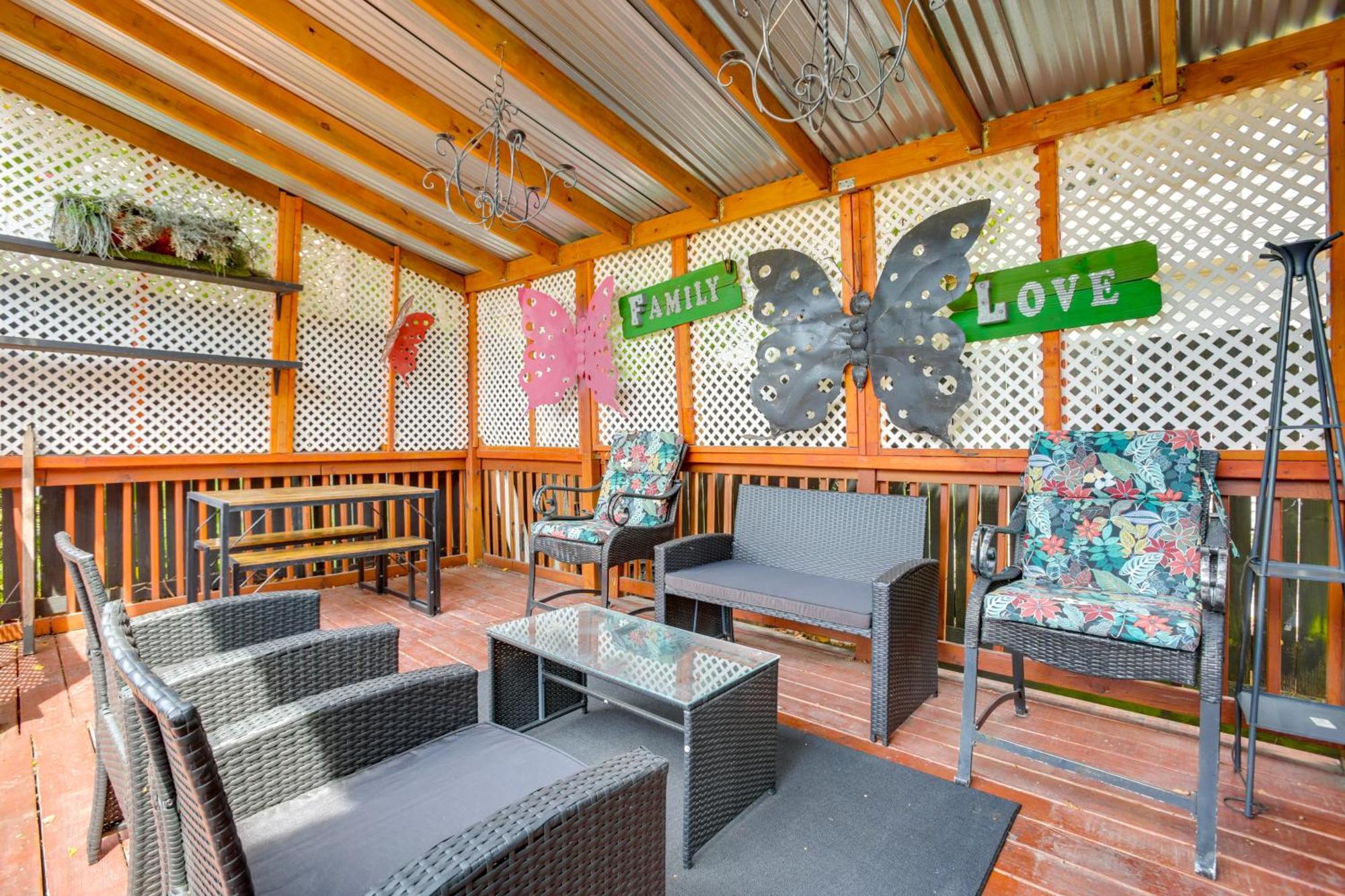 2 Mi To Audubon Park Glam Nola Gem