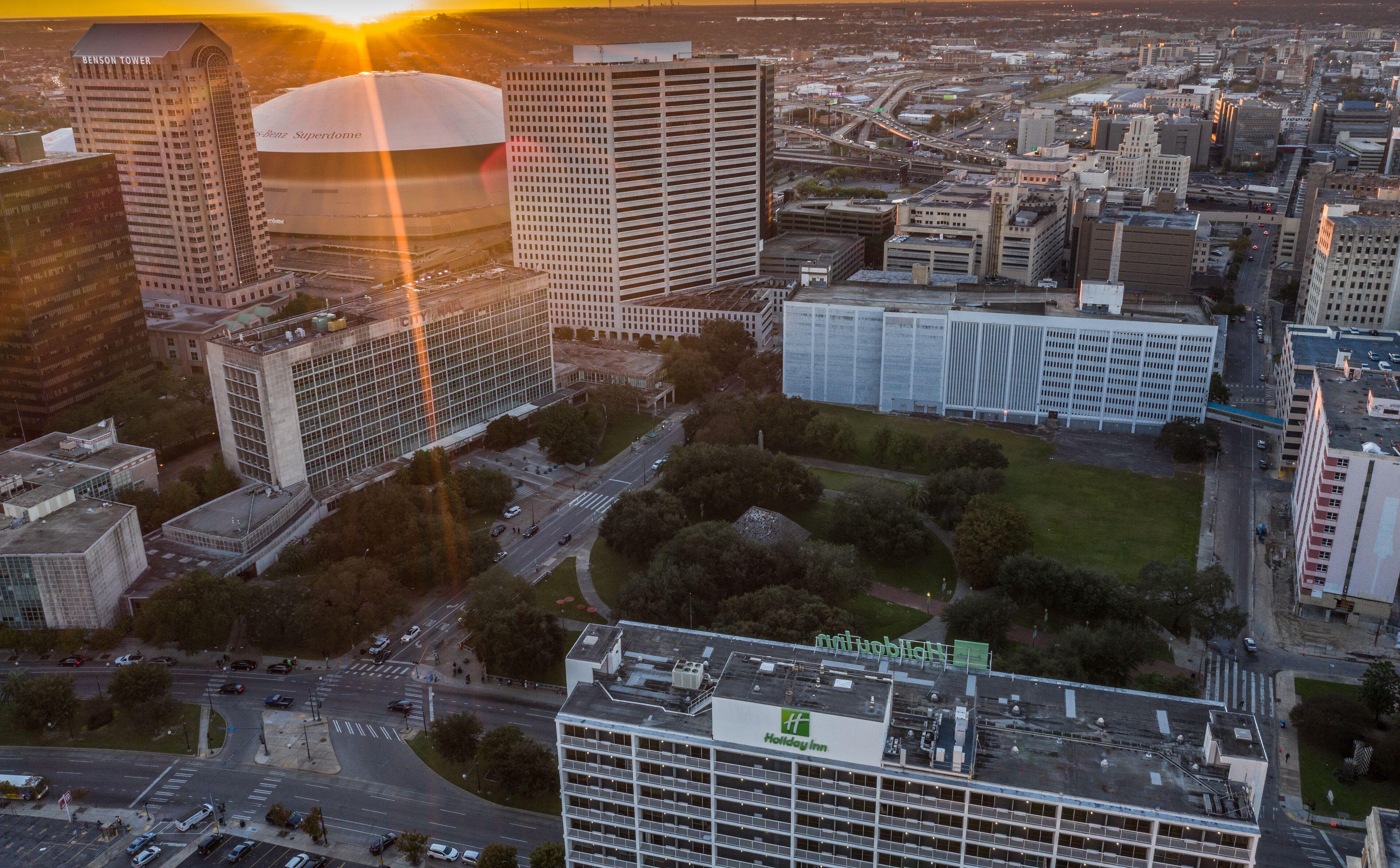 New Orleans-downtown Superdome By Ihg New Orleans
