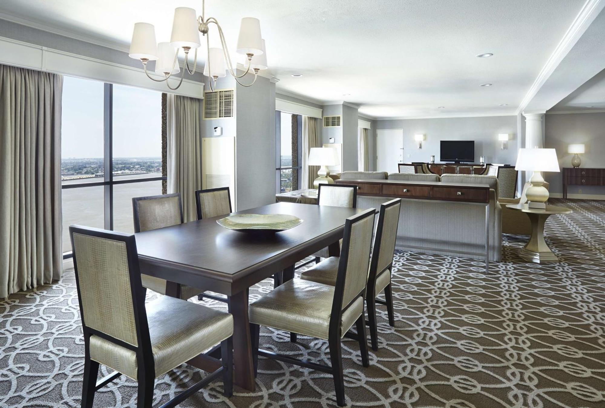 Hotel Hilton Riverside 4*