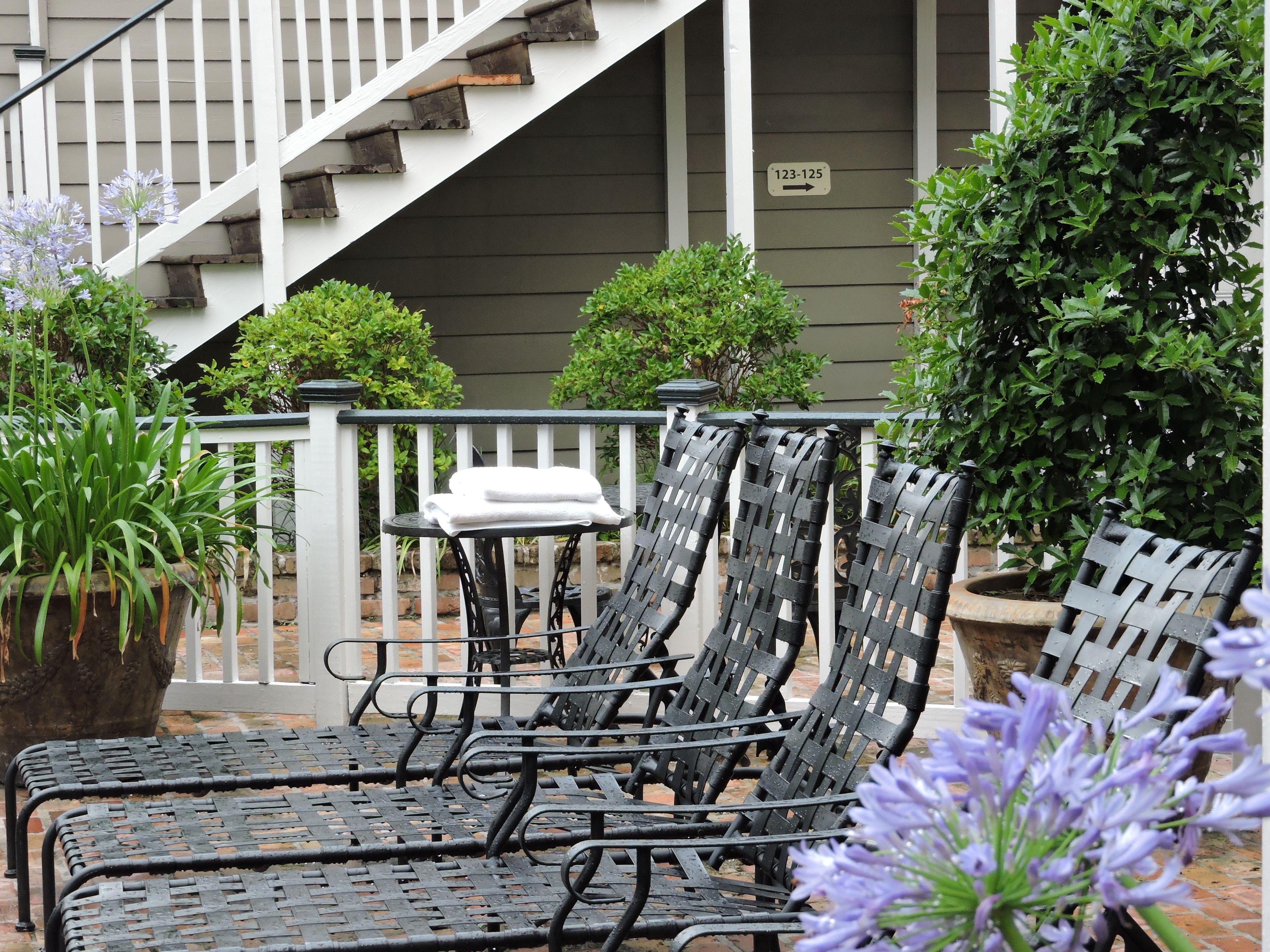 Courtyard By The French Quarter Hotel 3*