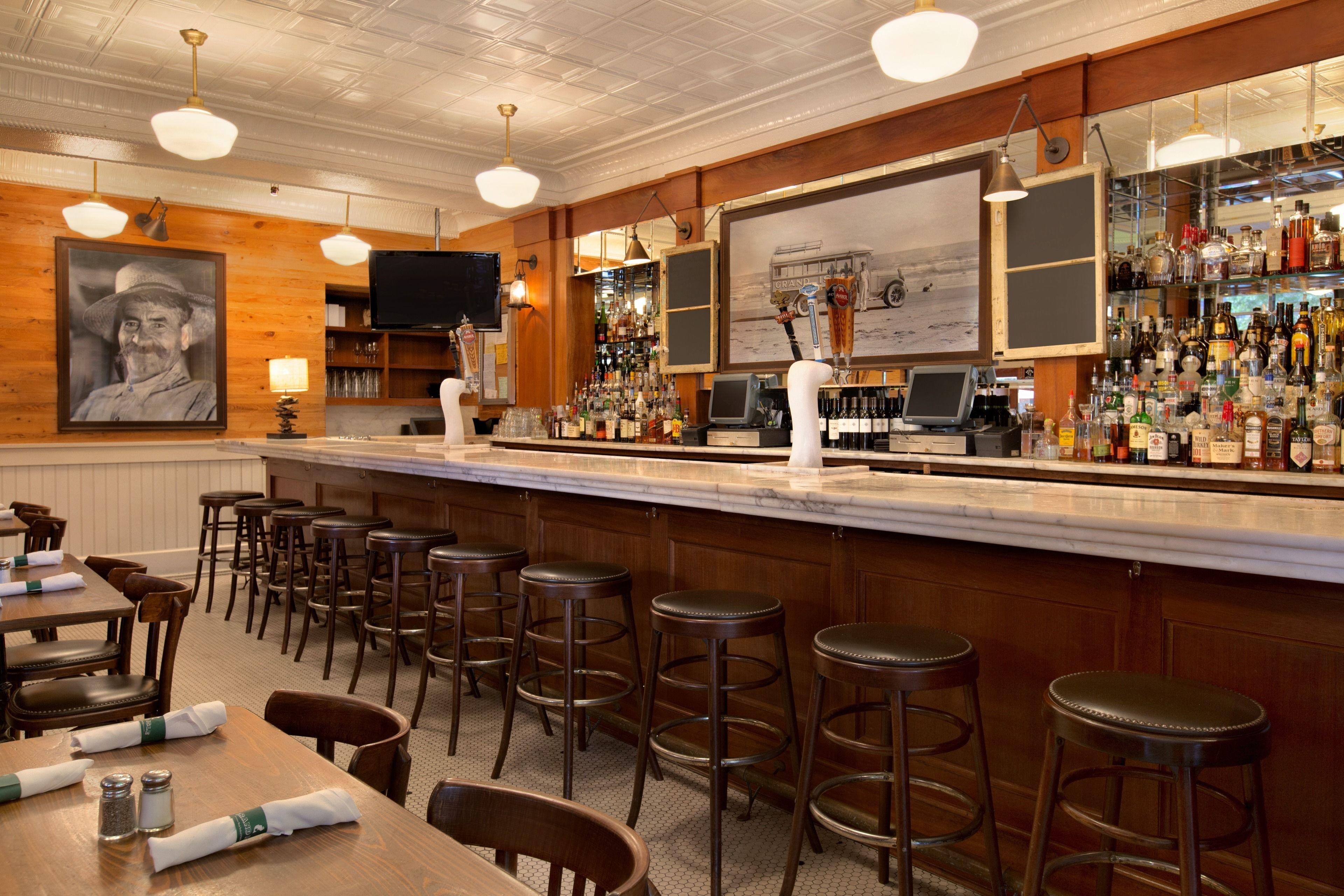 Caesars New Orleans, A Caesars Destination