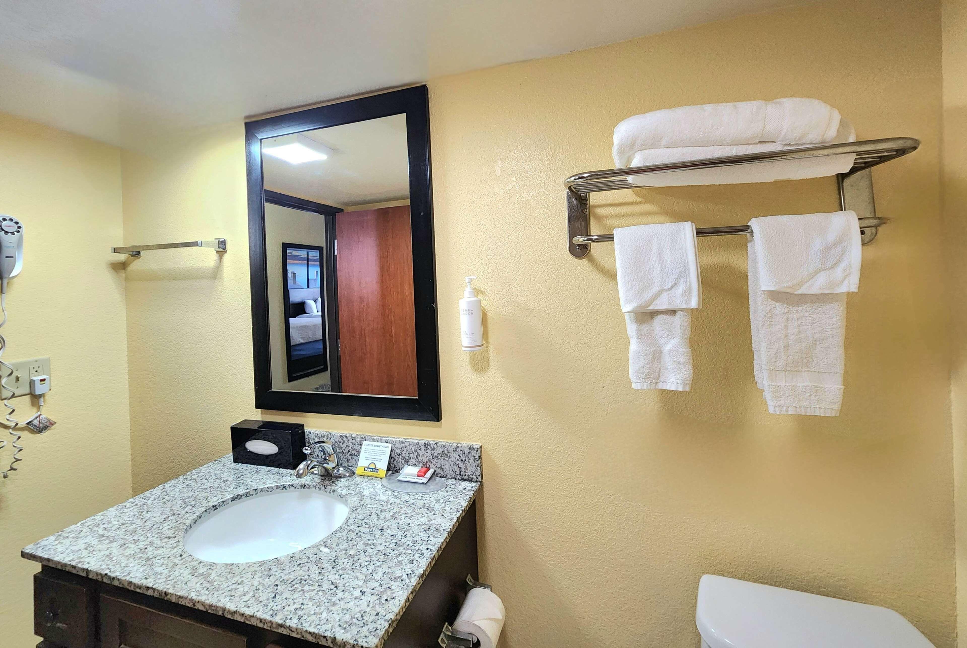 Hotel Days By Wyndham Pontchartrain New Orleans