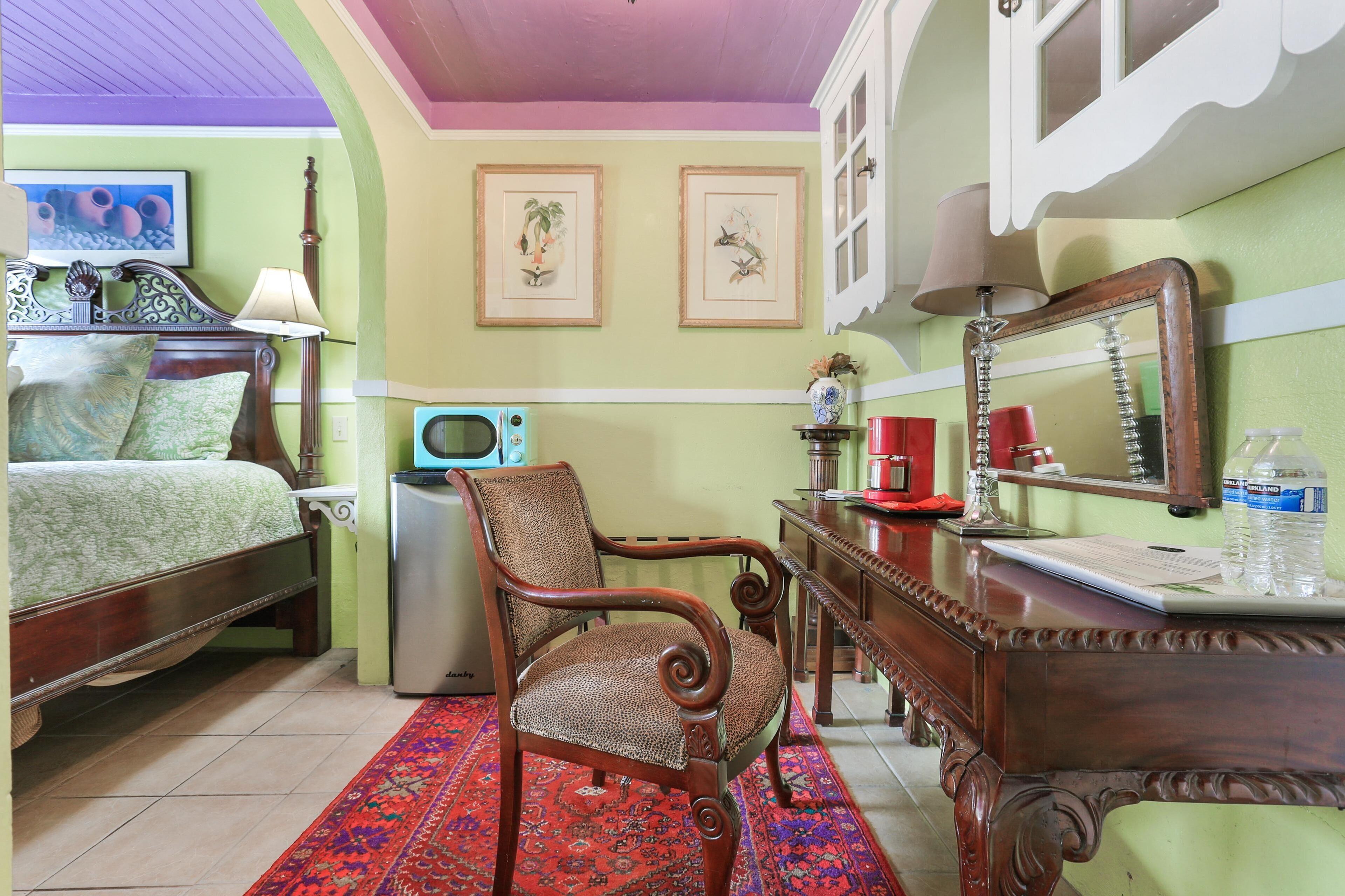 Hotel Historic In The Marigny, Blocks To French Quarter 4*