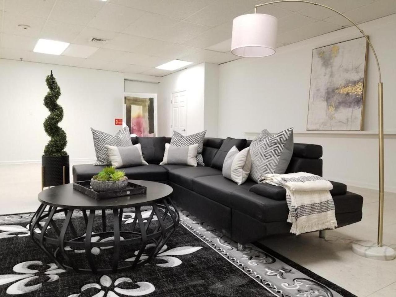 9br-sleeps 19. Amazing Deal!! Hotel 4*