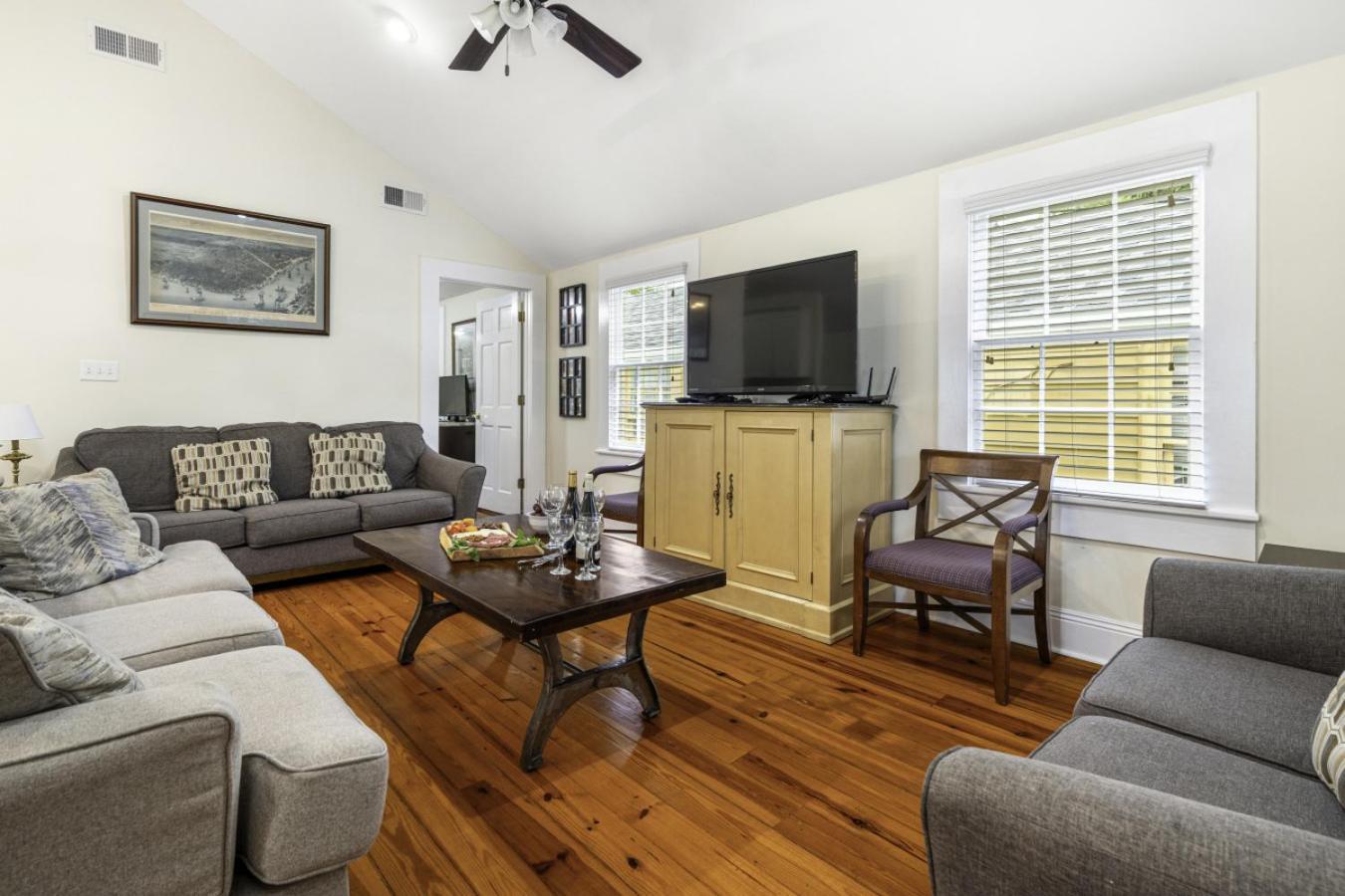 Chic Marigny Retreat Near French Quarter