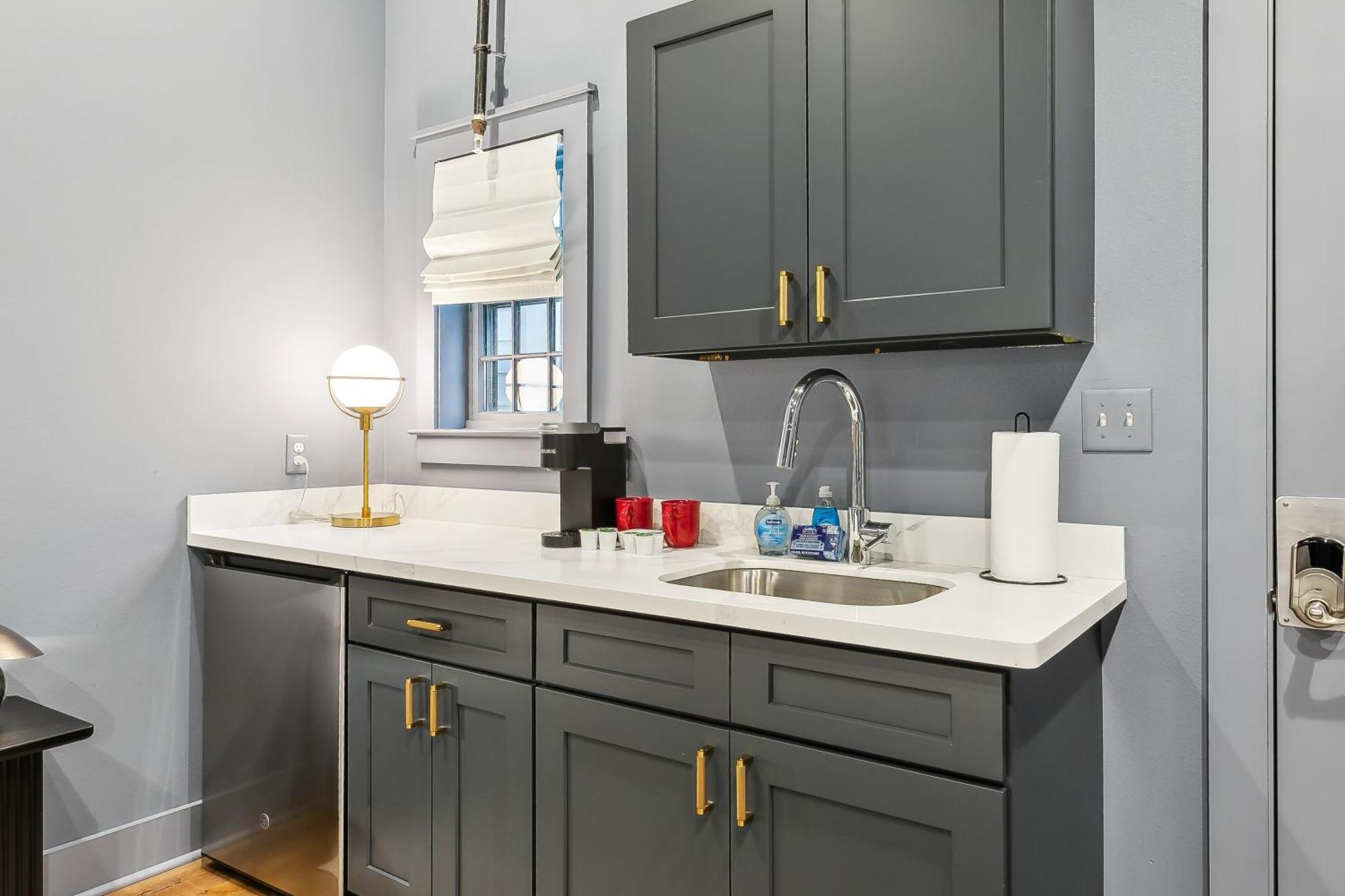 Vibrant Nola Retreat Jazz & Culture Apartment New Orleans