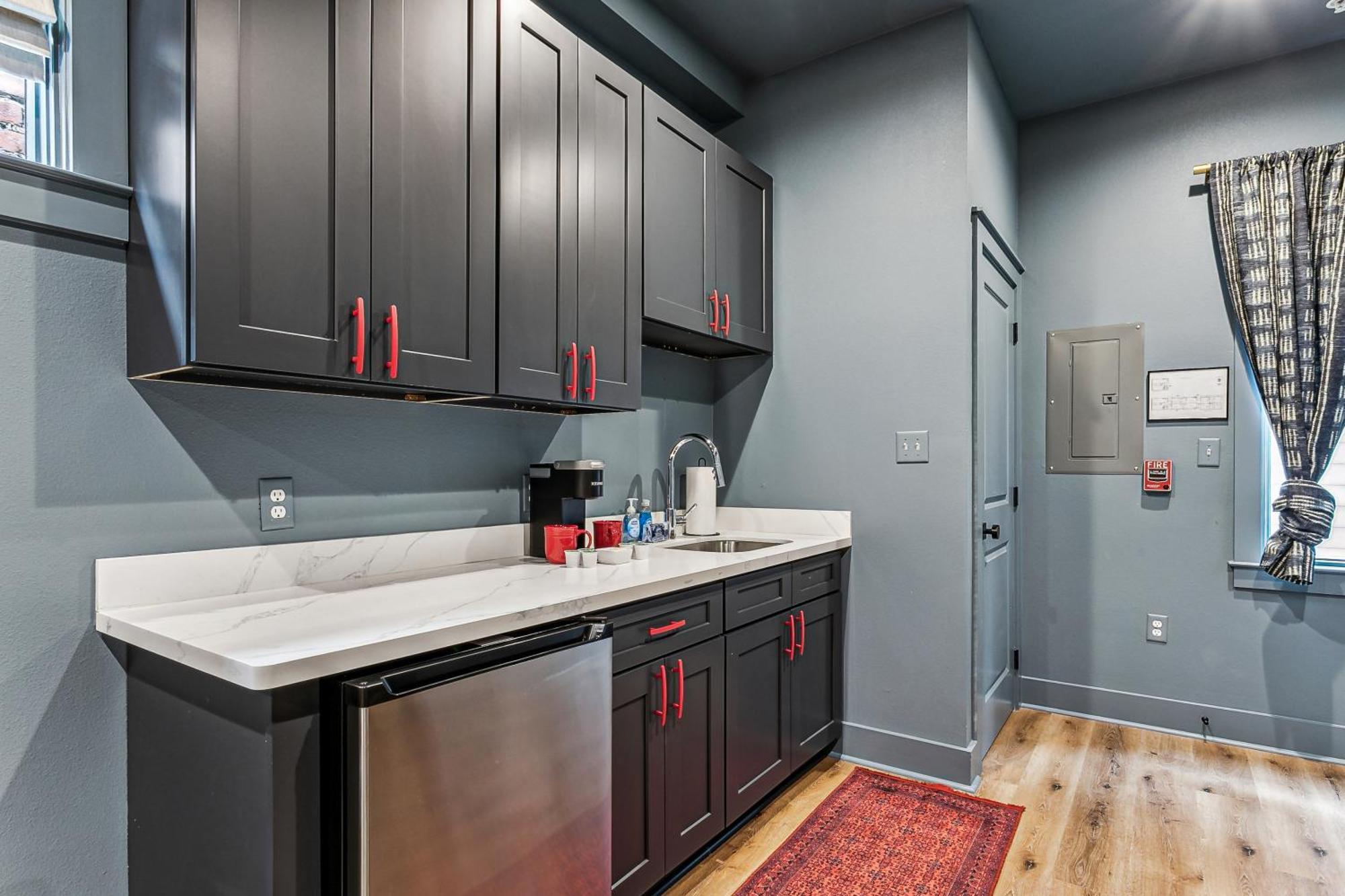 Vibrant Nola Retreat Jazz & Culture Apartment