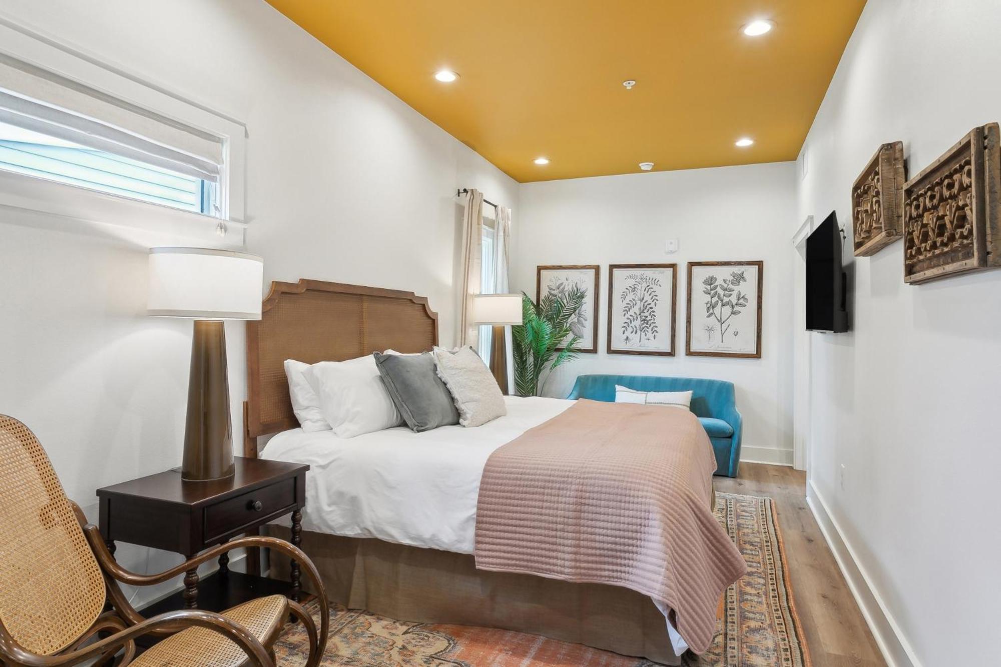 Vibrant Nola Retreat Jazz & Culture Apartment New Orleans